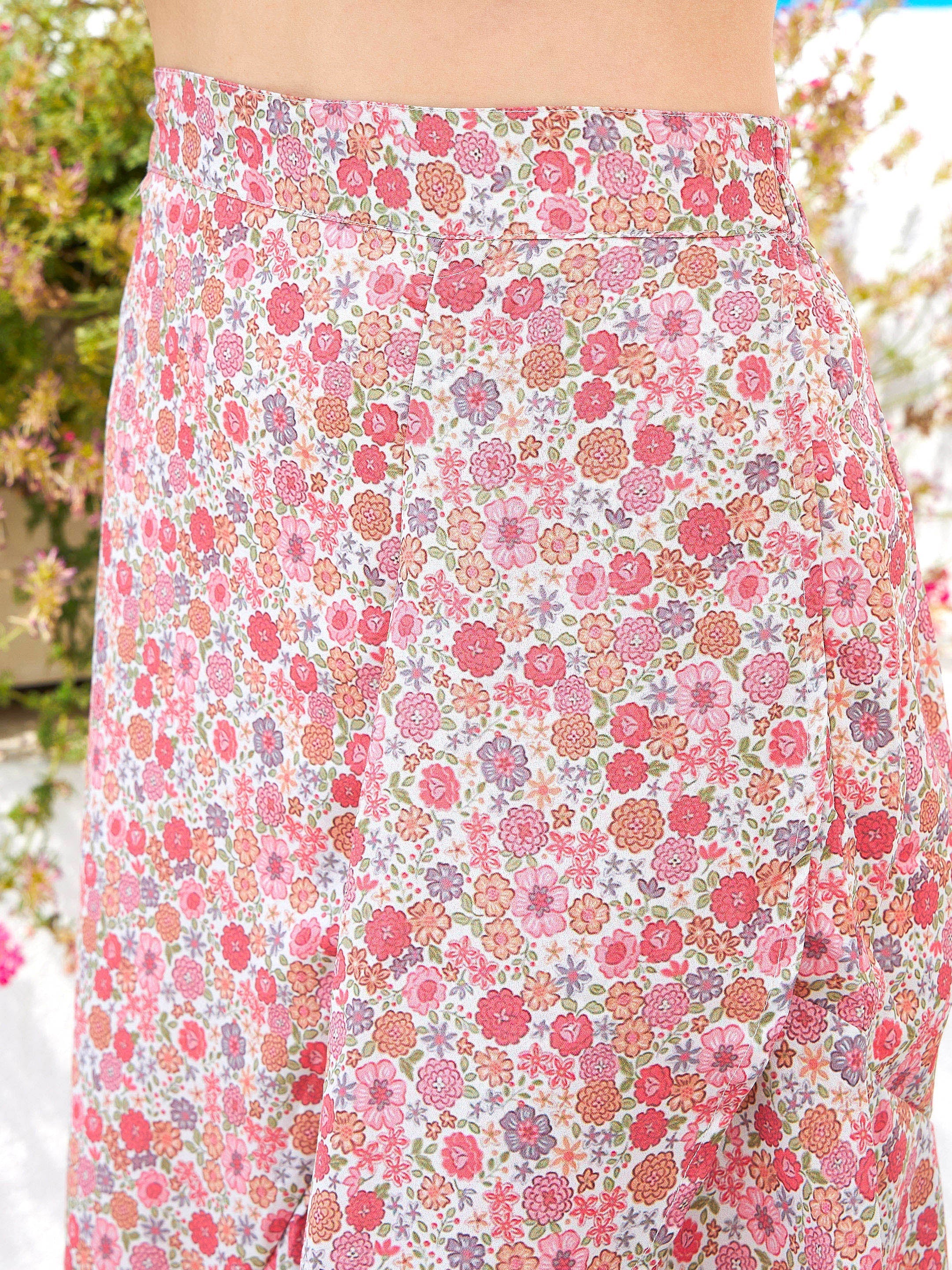 Women's Beige Ditsy Floral Crop Top With Ruffle Skirt - SASSAFRAS