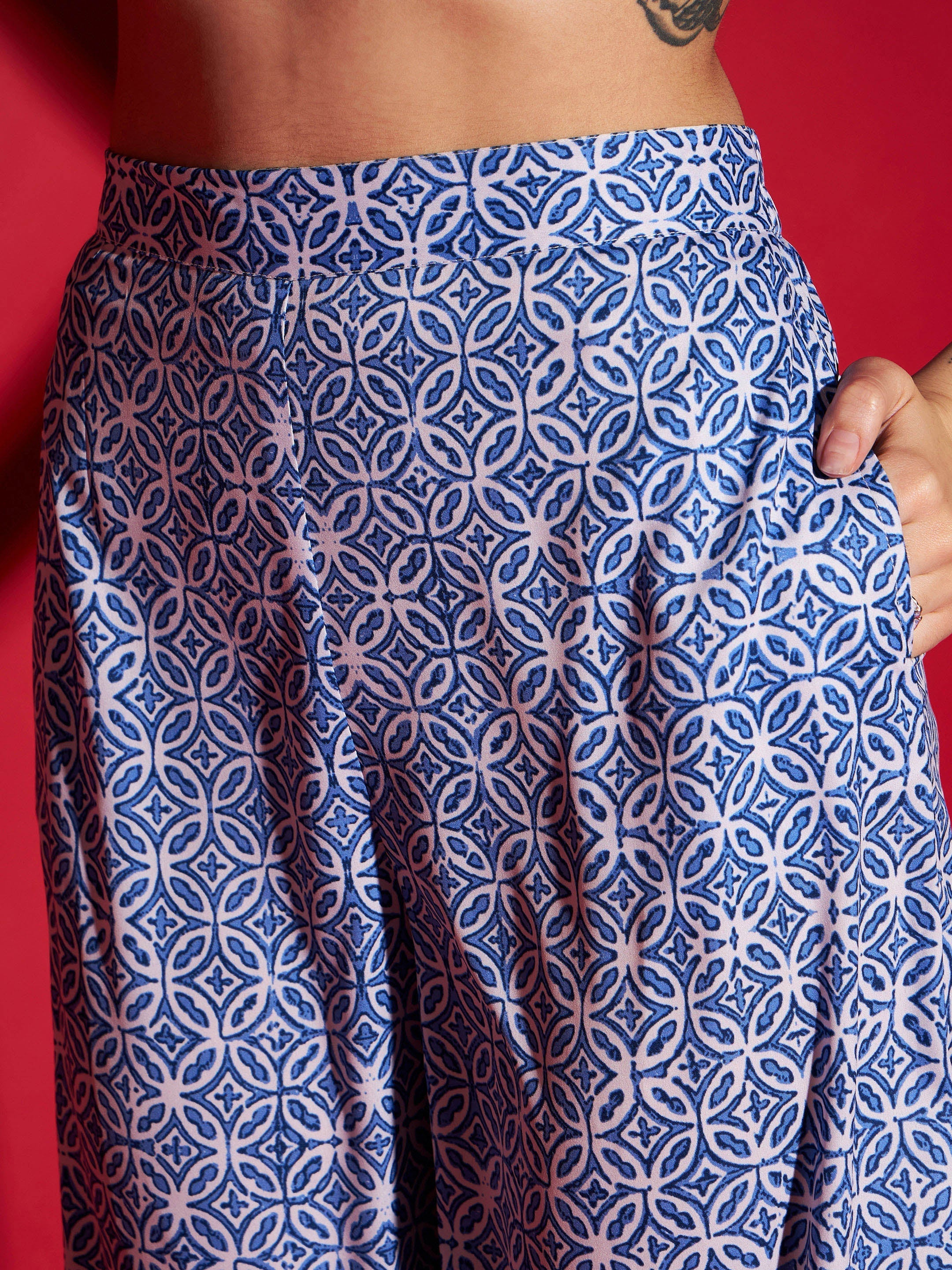 Women's Blue Mughal Print Crop Top With Straight Pants - SASSAFRAS