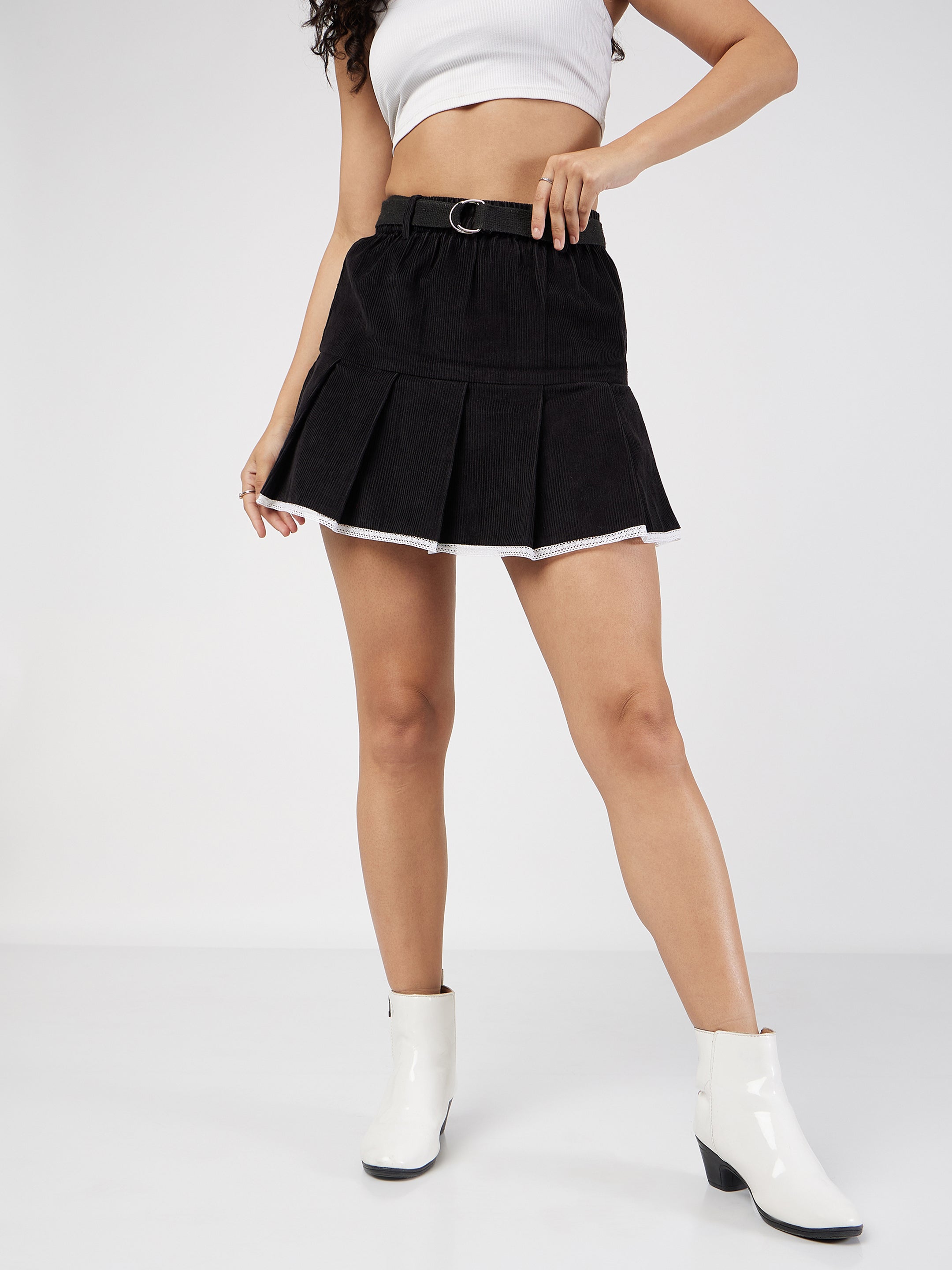 Women's Black Corduroy Pleated Mini Skirt - Lyush