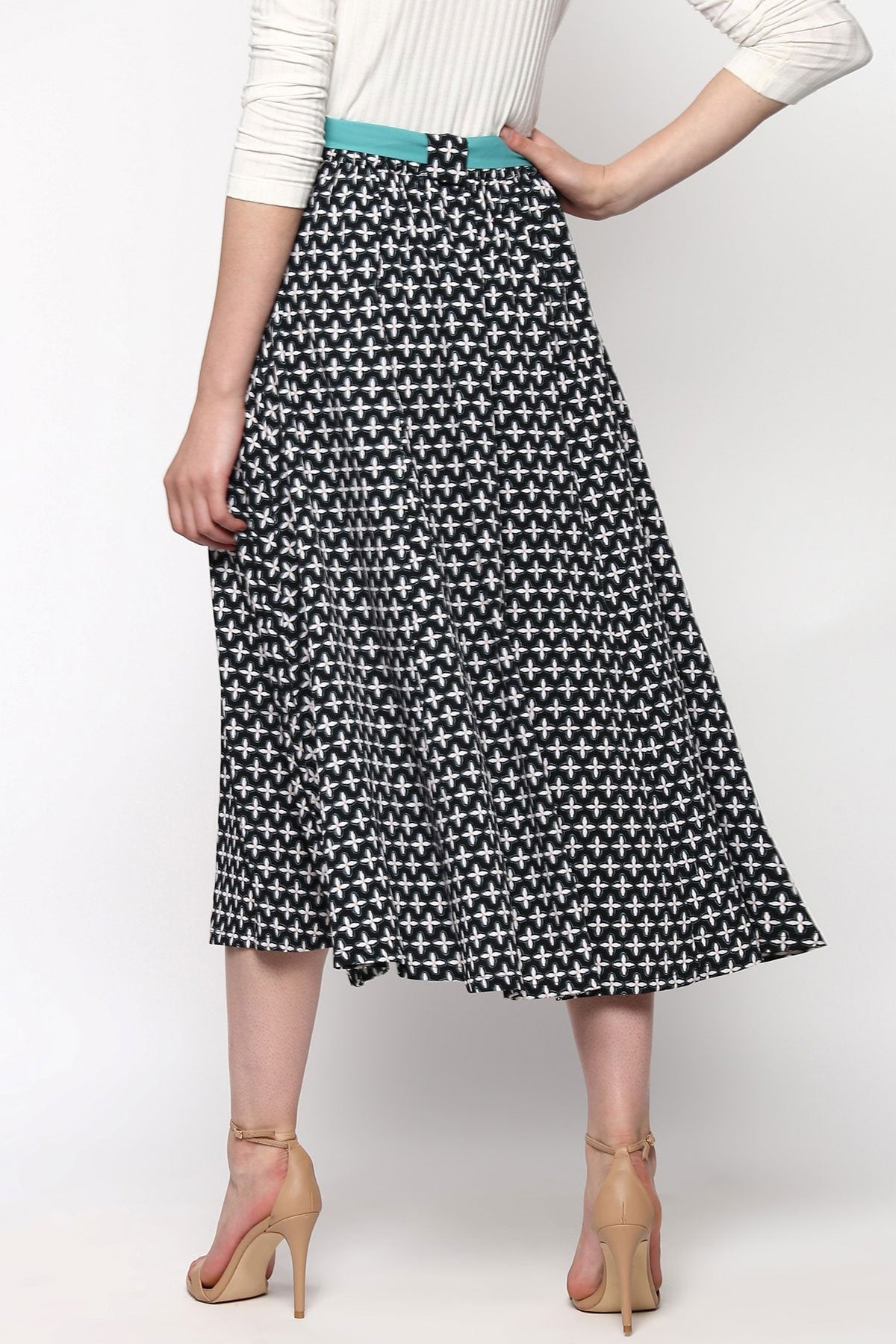 Women's Black Printed Flared Belted Midi Skirt - SASSAFRAS