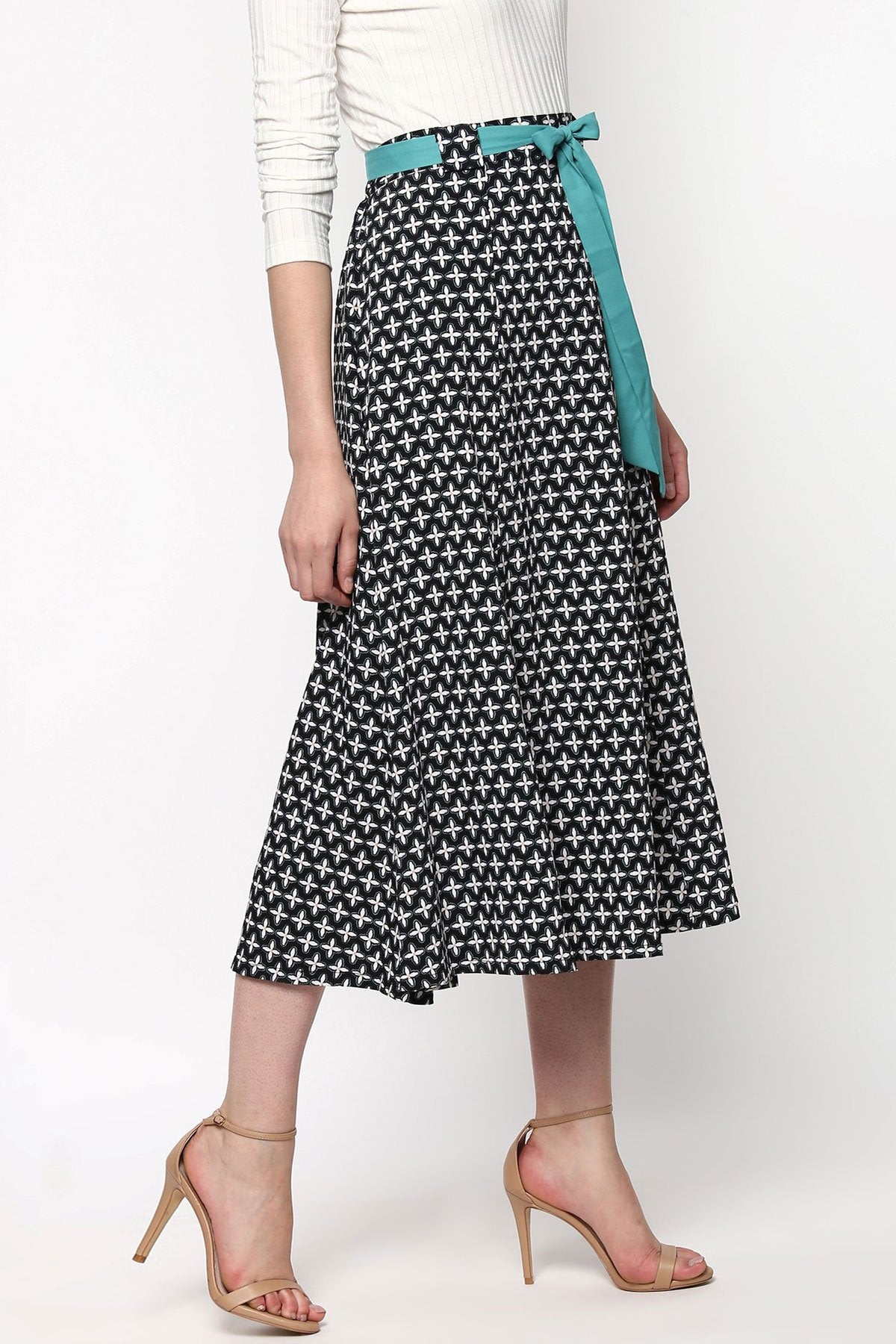 Women's Black Printed Flared Belted Midi Skirt - SASSAFRAS