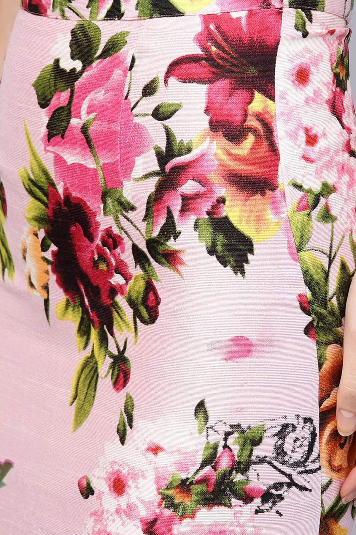 Women's Pink Floral Silk Pencil Skirt - SASSAFRAS