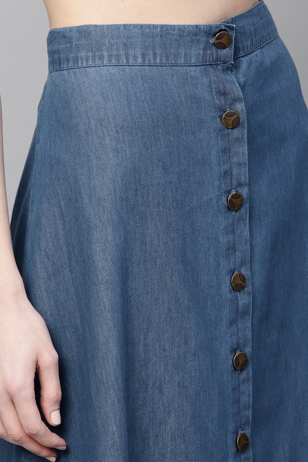 Women's Blue Denim Longline Buttoned Skirt - SASSAFRAS