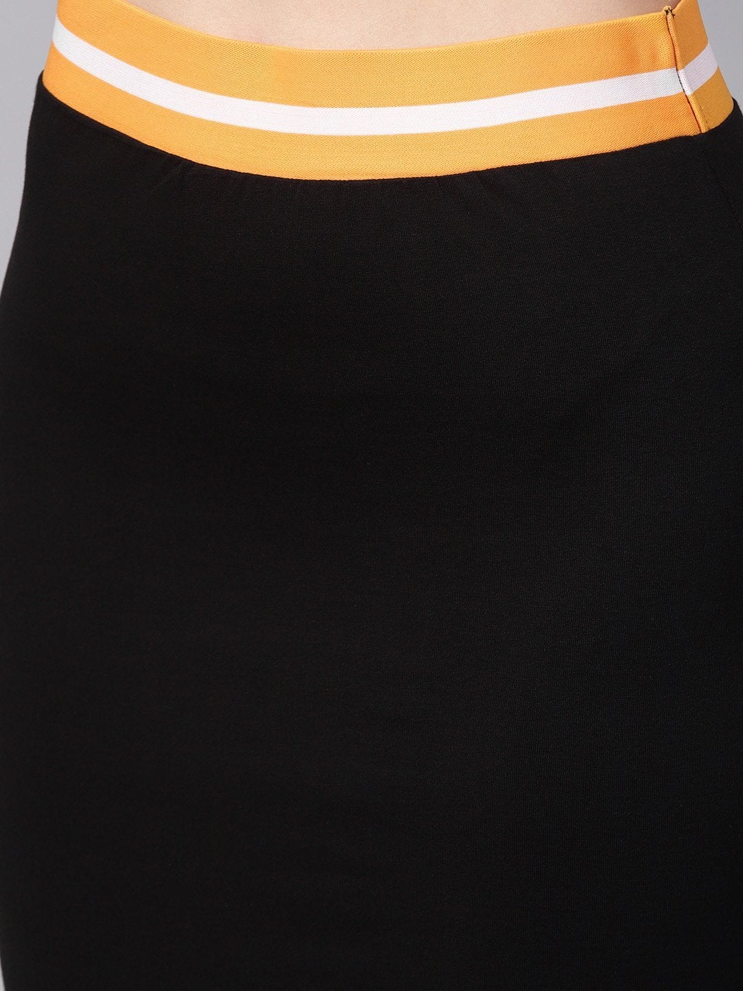 Women's Black Midi Athleisure Pencil Skirt - SASSAFRAS