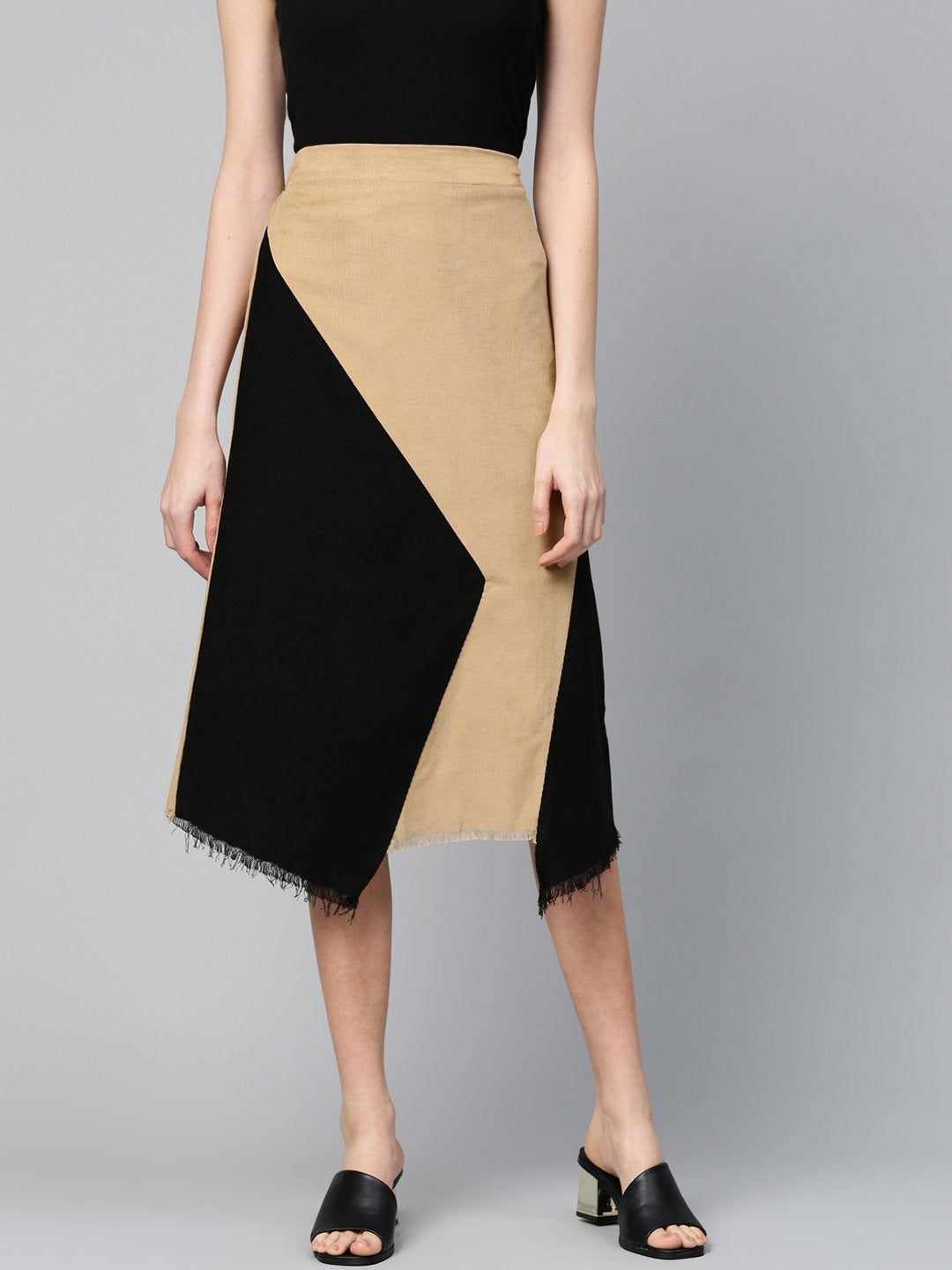 Women's Black & Beige Colorblock Asymmetric Skirt - SASSAFRAS