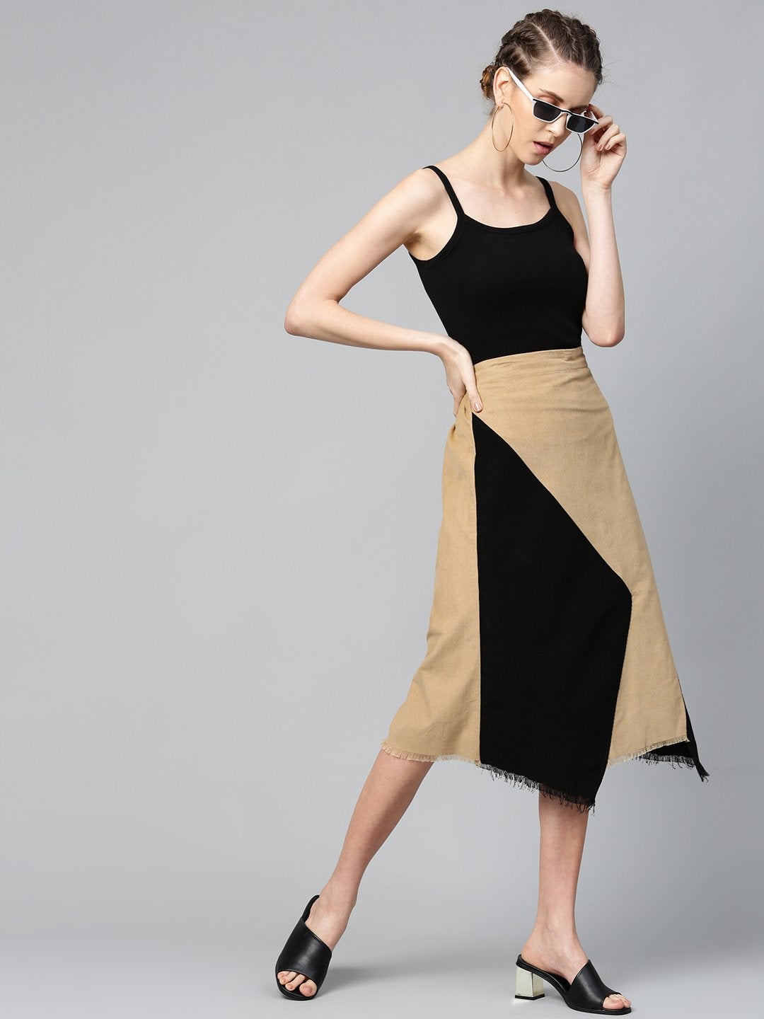 Women's Black & Beige Colorblock Asymmetric Skirt - SASSAFRAS