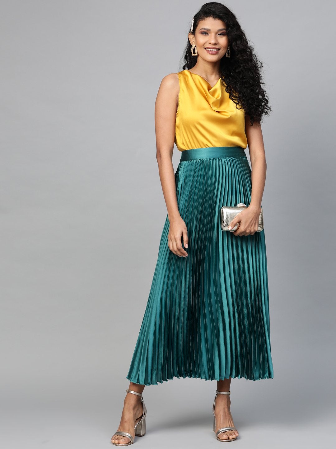 Women's Green Satin Pleated Maxi Skirt - SASSAFRAS