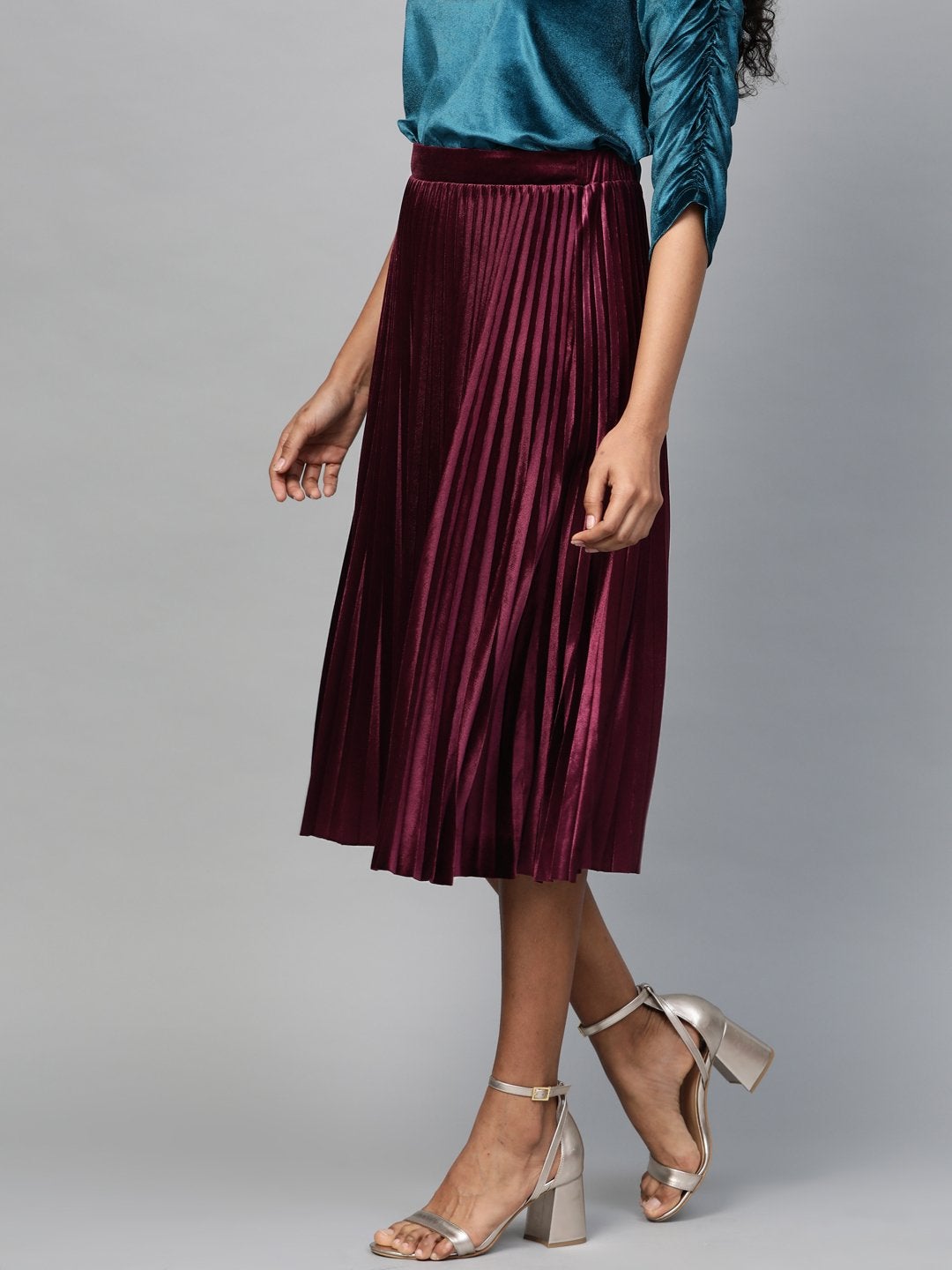 Women's Burgundy Velvet Pleated Midi Skirt - SASSAFRAS