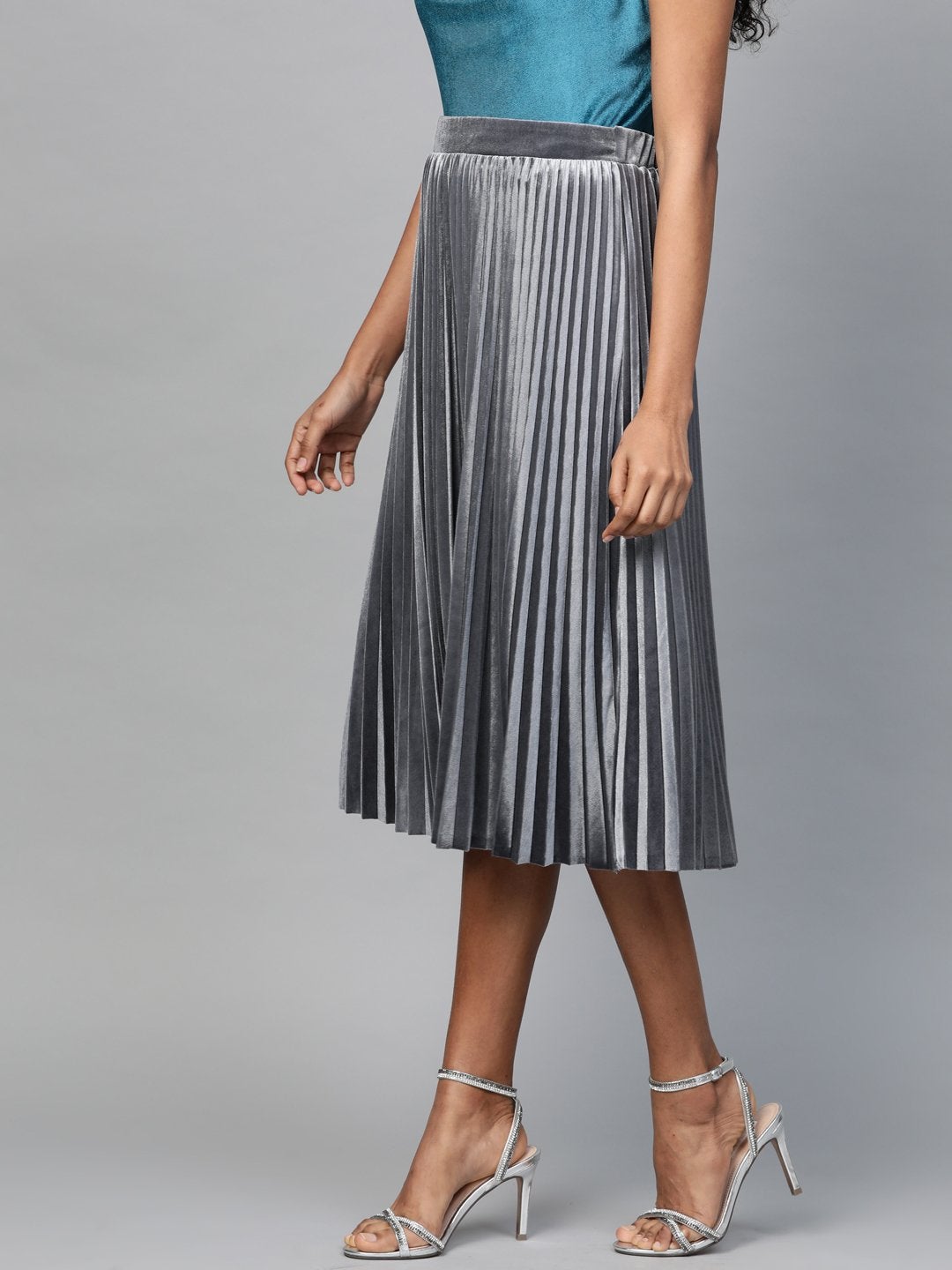 Women's Grey Velvet Pleated Midi Skirt - SASSAFRAS