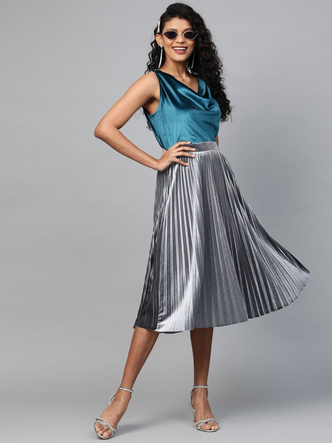 Women's Grey Velvet Pleated Midi Skirt - SASSAFRAS