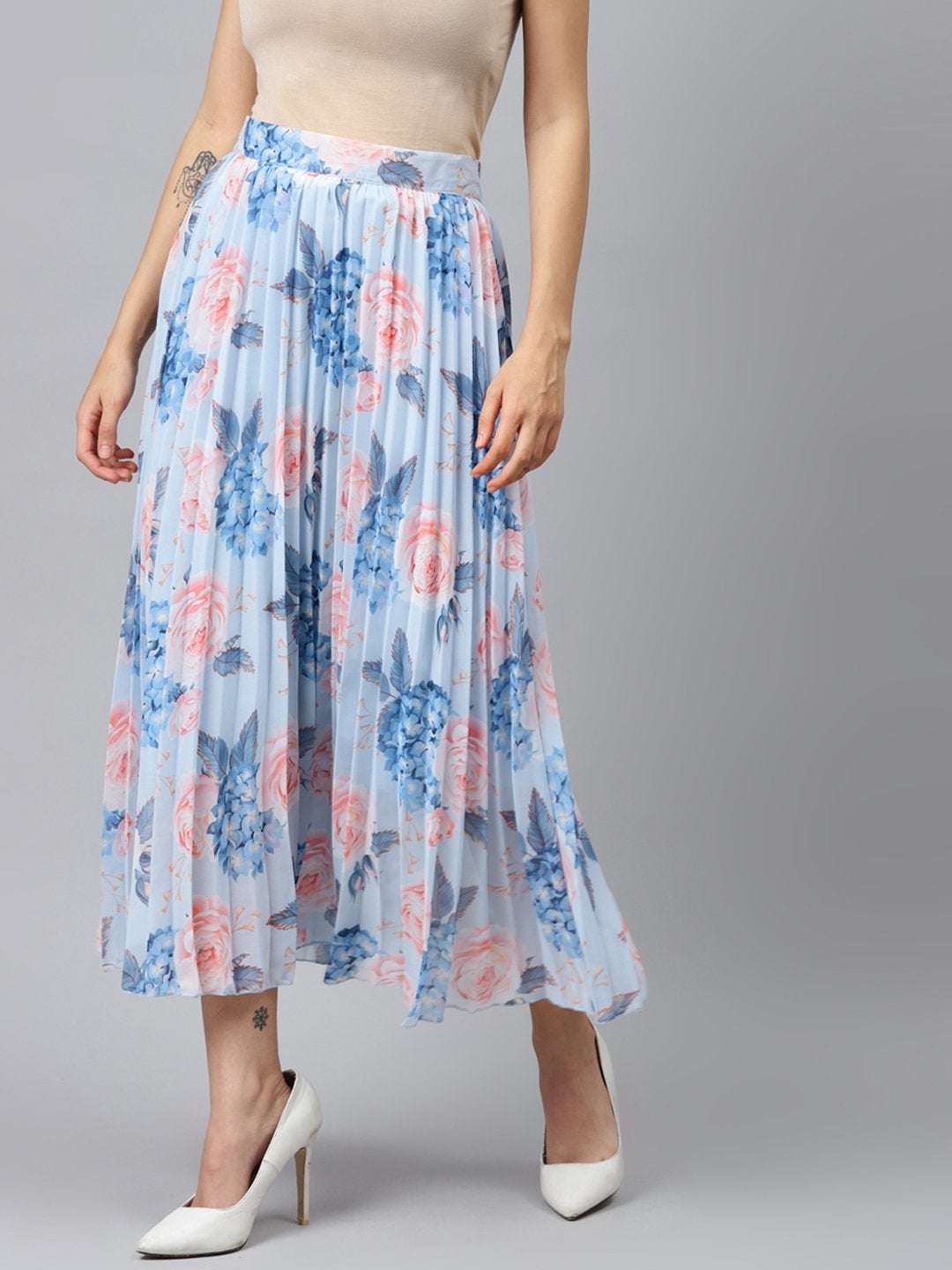 Women's Light Blue Floral Pleated Maxi Skirt - SASSAFRAS