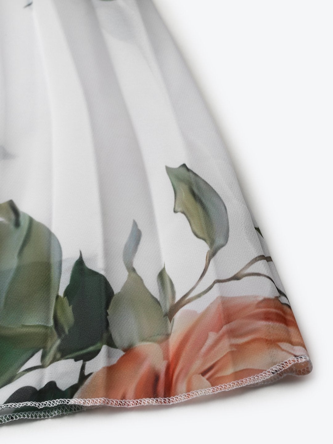 Women's White Floral Pleated Maxi Skirt - SASSAFRAS