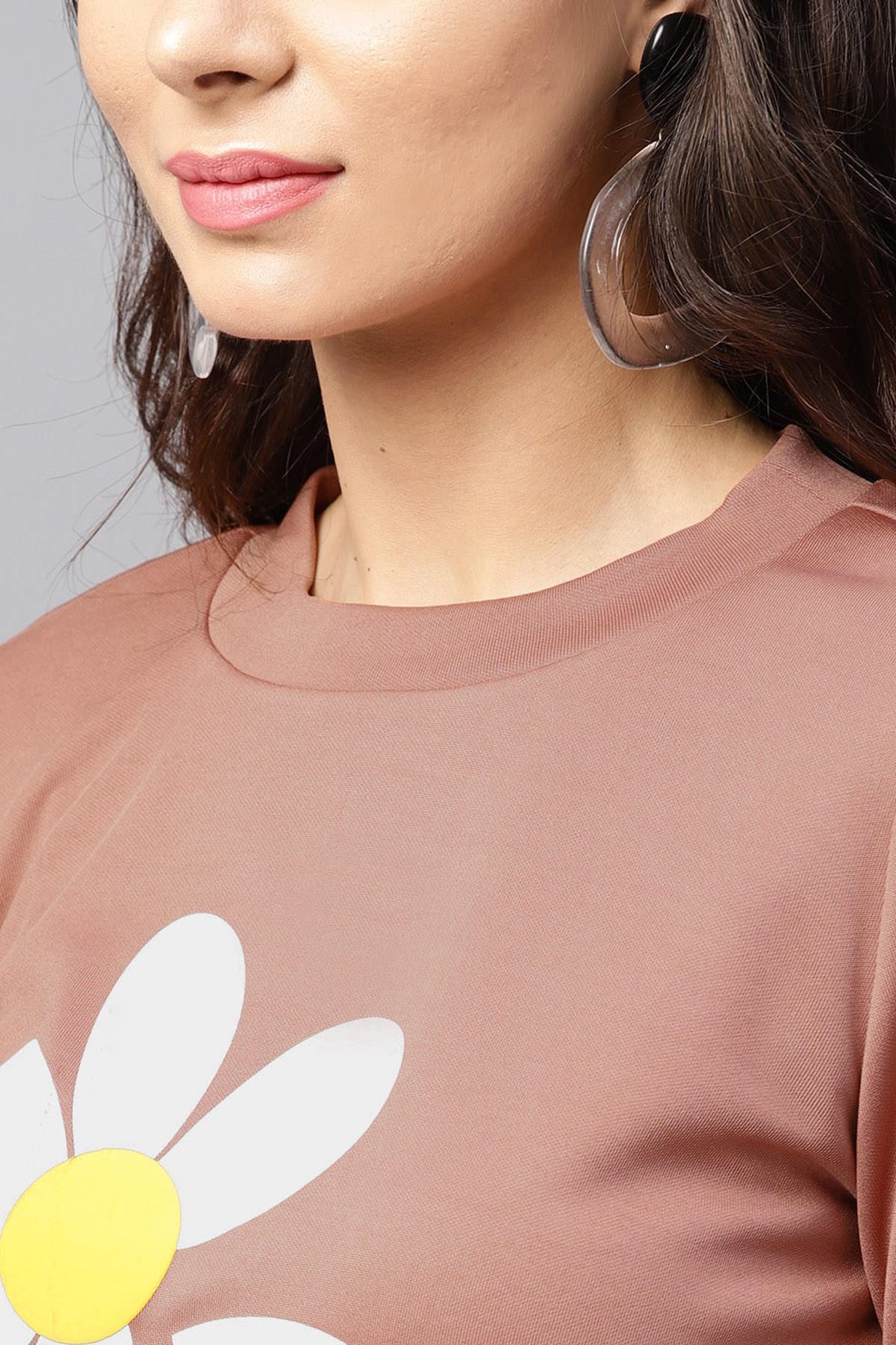 Women's Pink Flower Petal Print Sweatshirt - SASSAFRAS