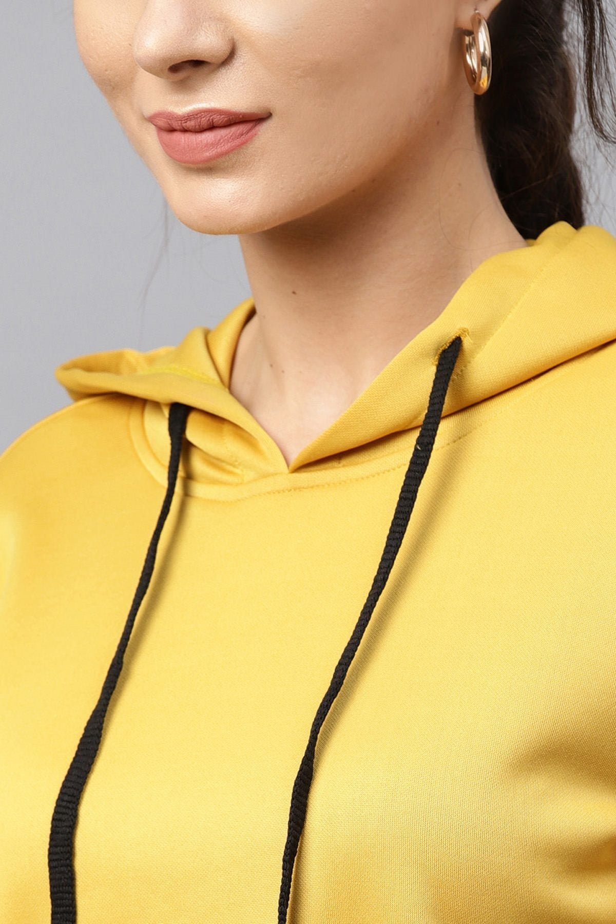 Women's Mustard Printed Pocket Crop Hoodie - SASSAFRAS