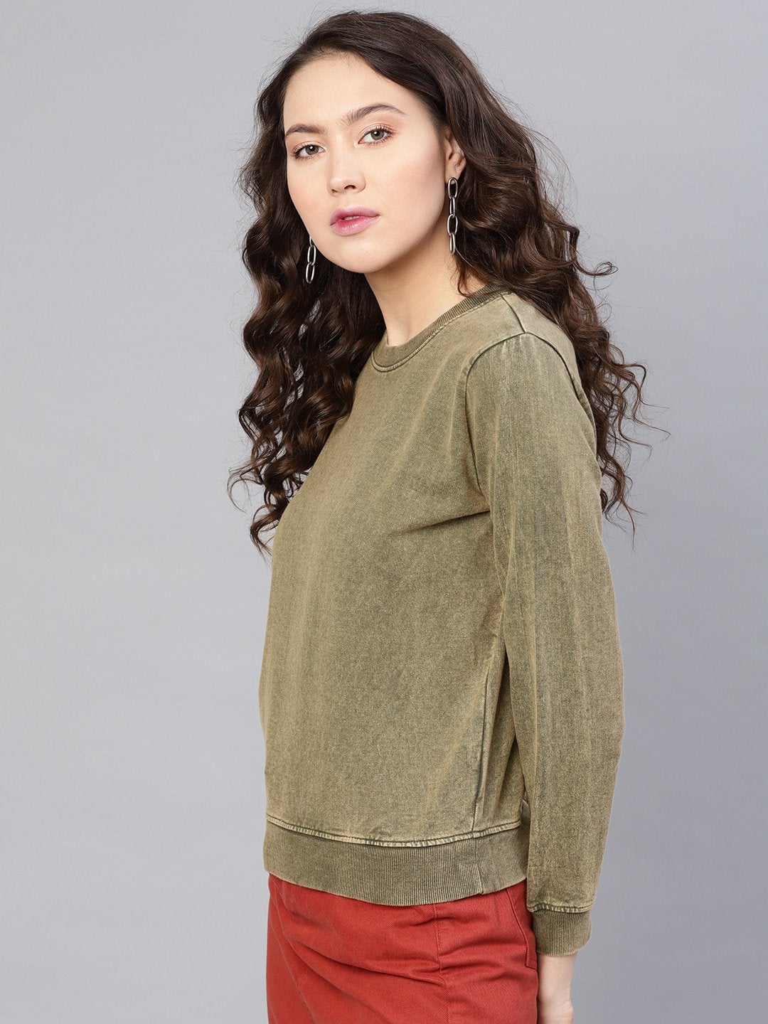 Women's Olive Stone Washed Sweatshirt - SASSAFRAS