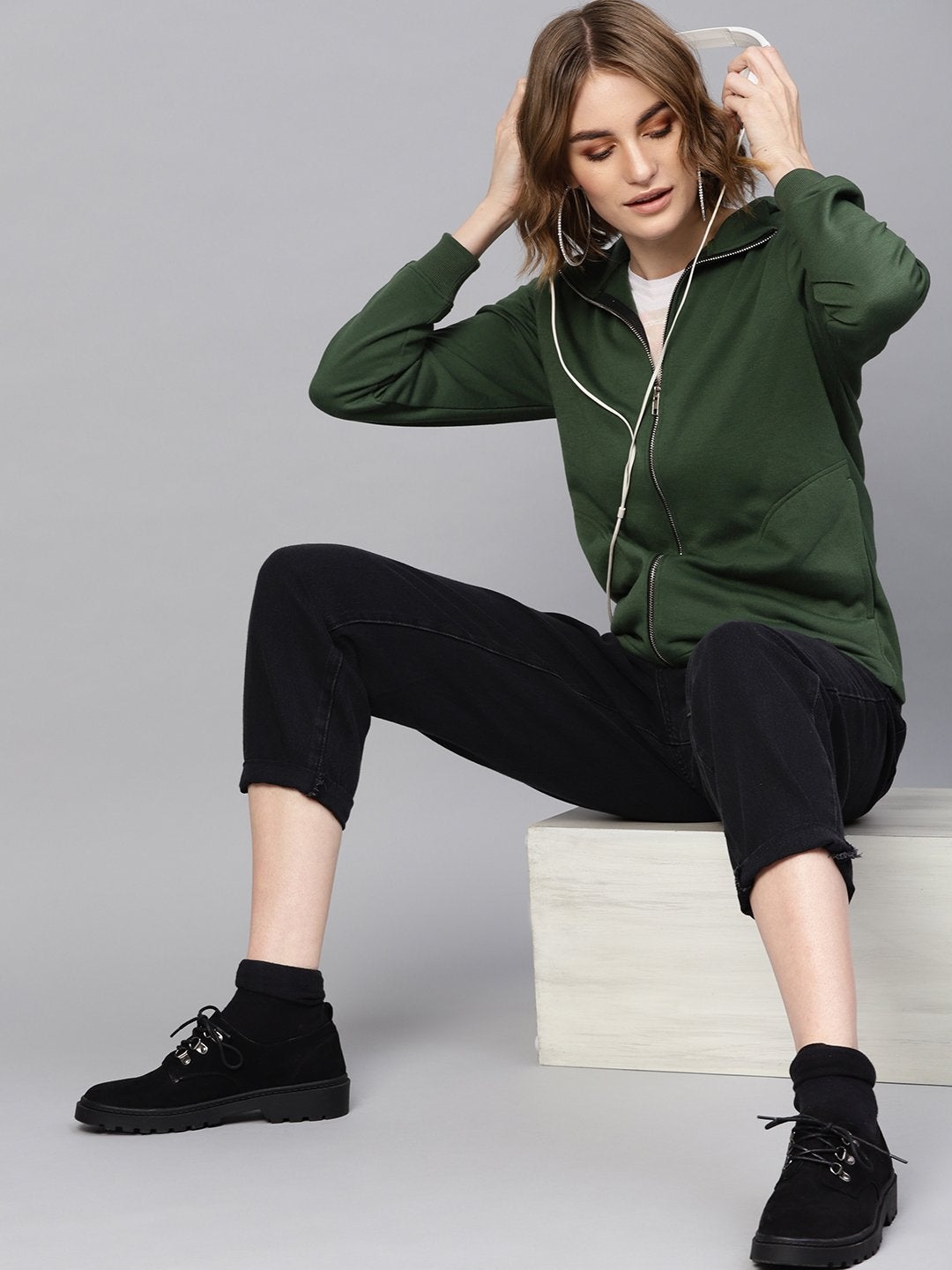 Women's Olive Zipper Sweatshirt - SASSAFRAS