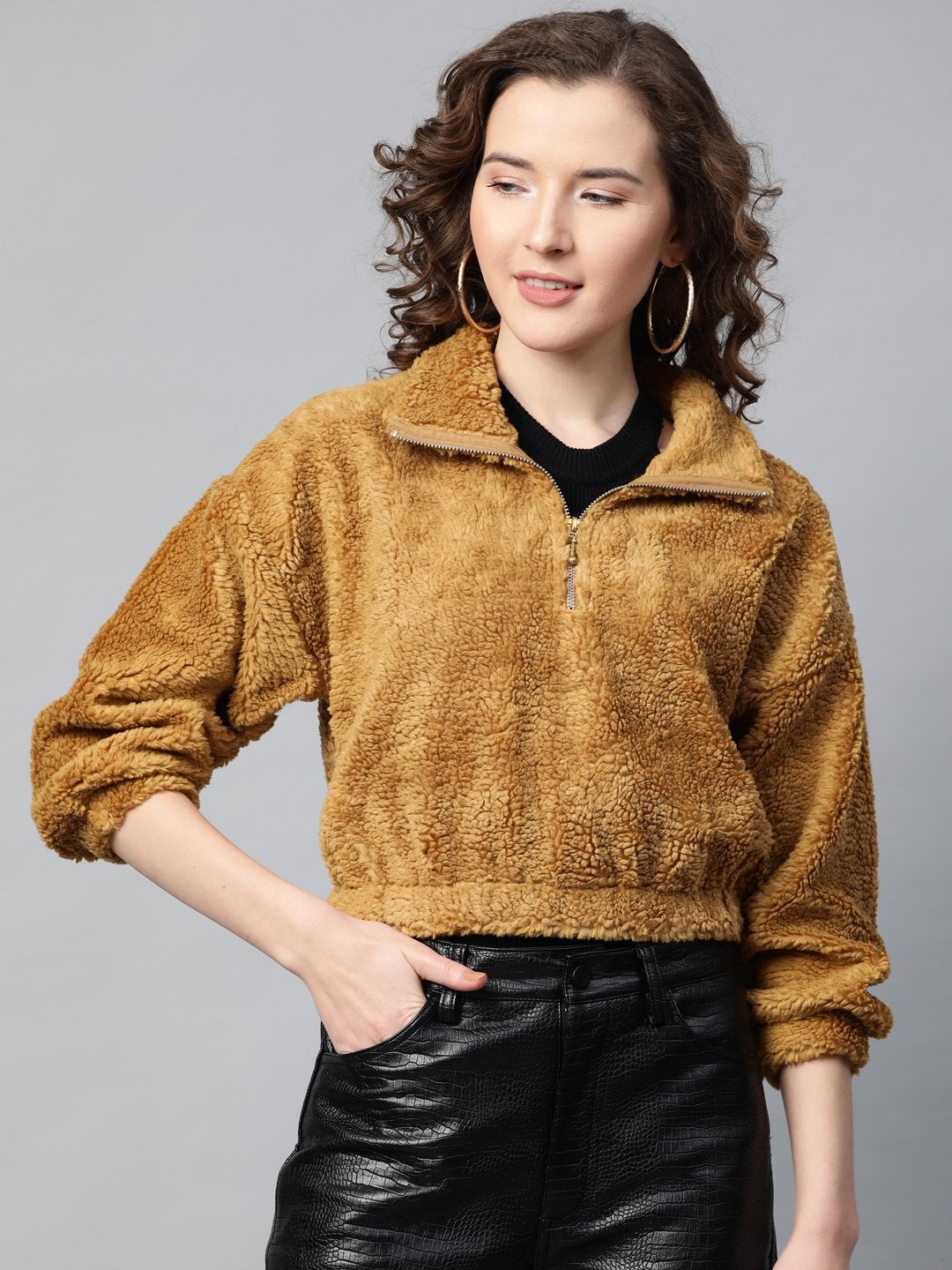 Women's Mustard Zip Front Faux Fur Crop Sweatshirt - SASSAFRAS