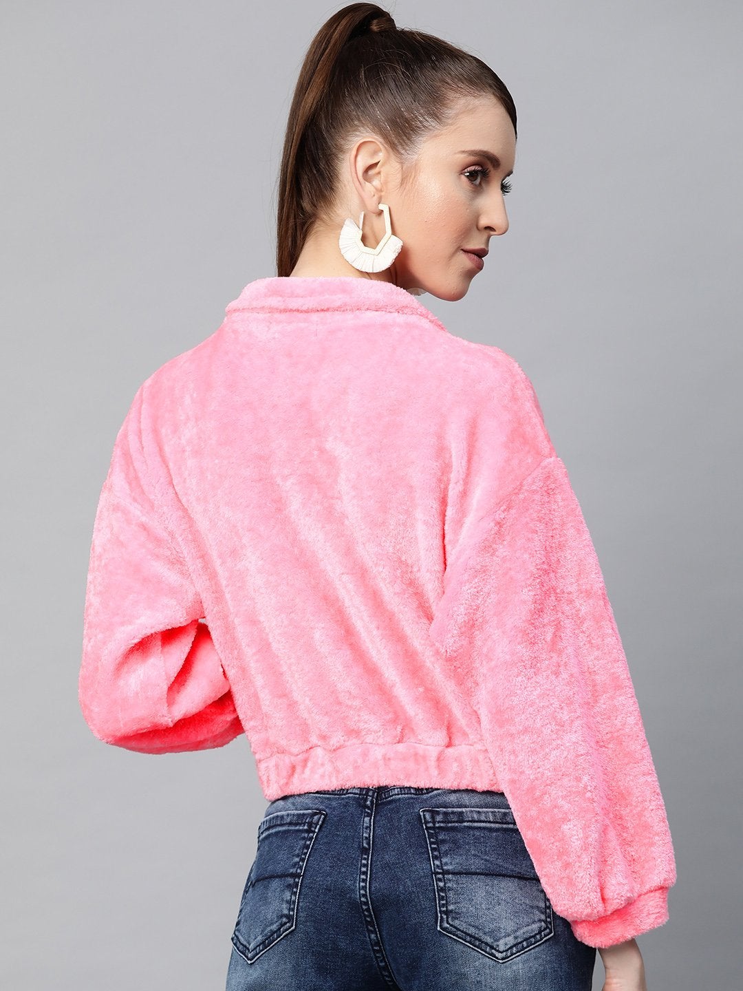 Women's Pink Kangaroo Pocket Faux Fur Crop Sweatshirt - SASSAFRAS