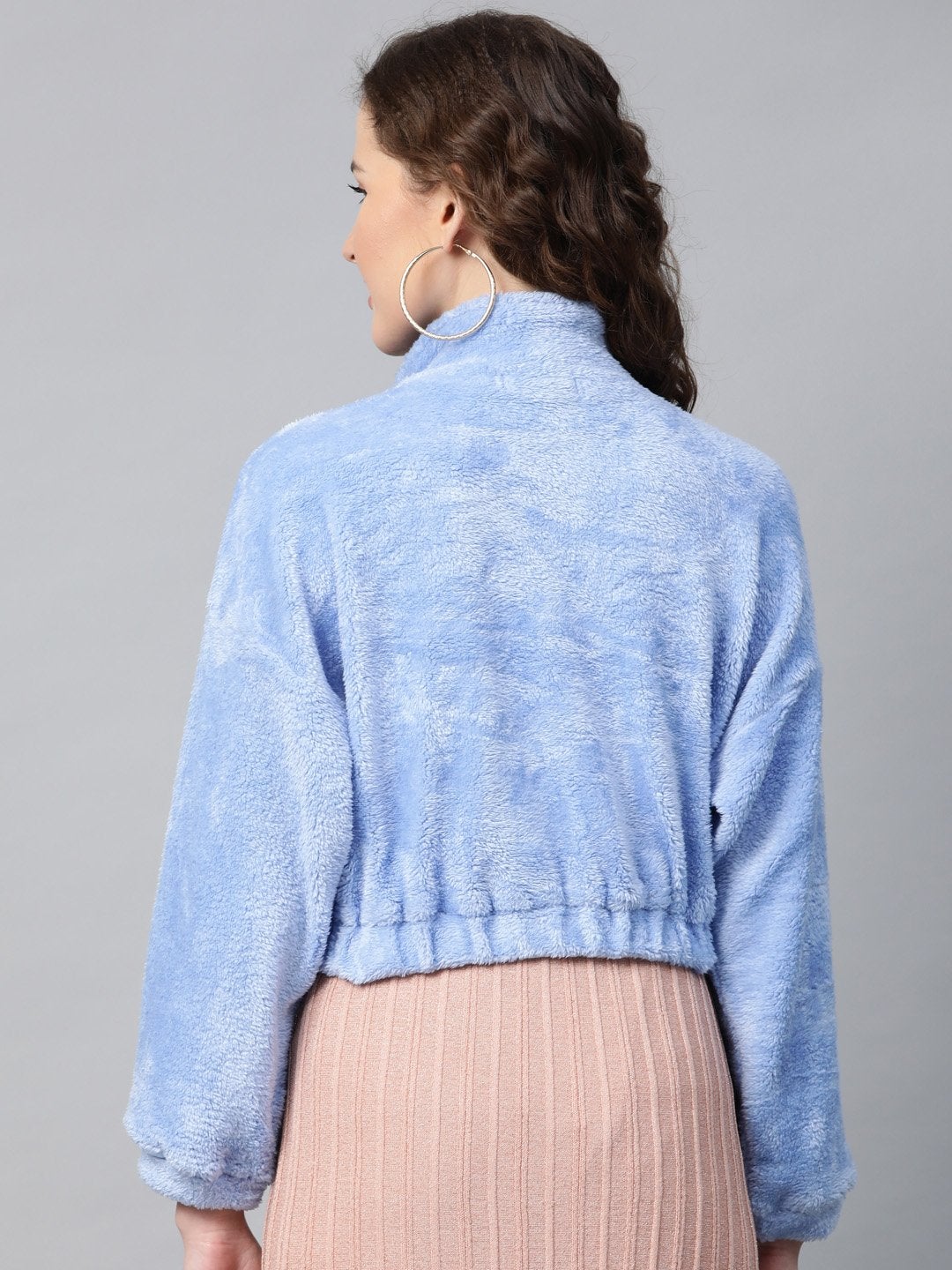 Women's Blue Kangaroo Pocket Faux Fur Crop Sweatshirt - SASSAFRAS