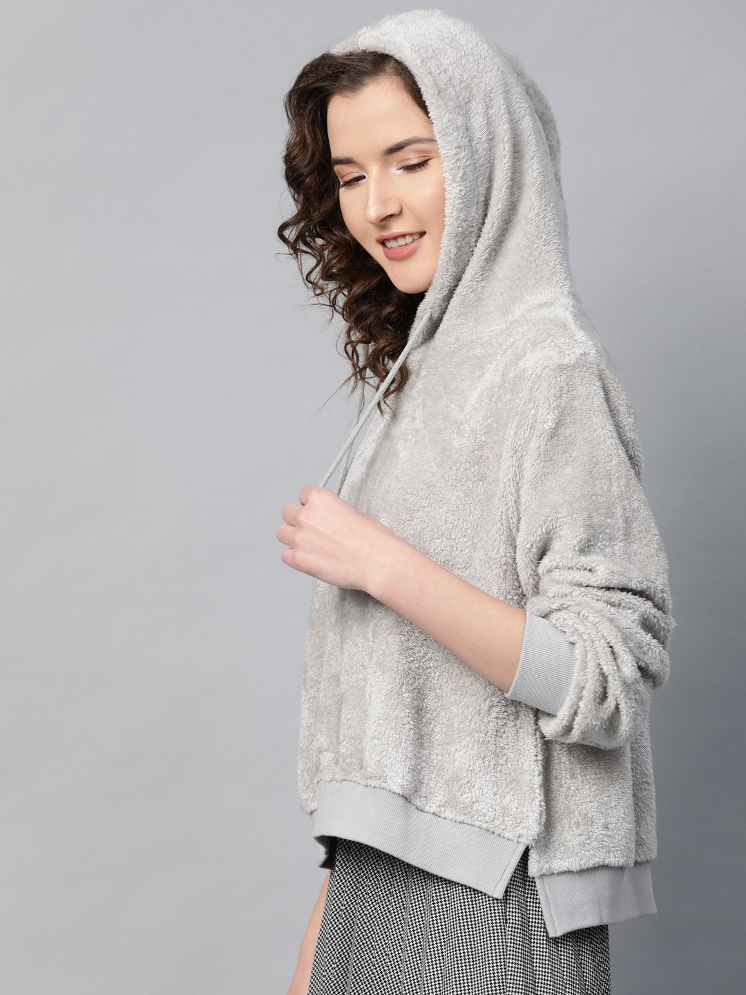 Women's Grey Hooded Faux Fur Sweatshirt - SASSAFRAS