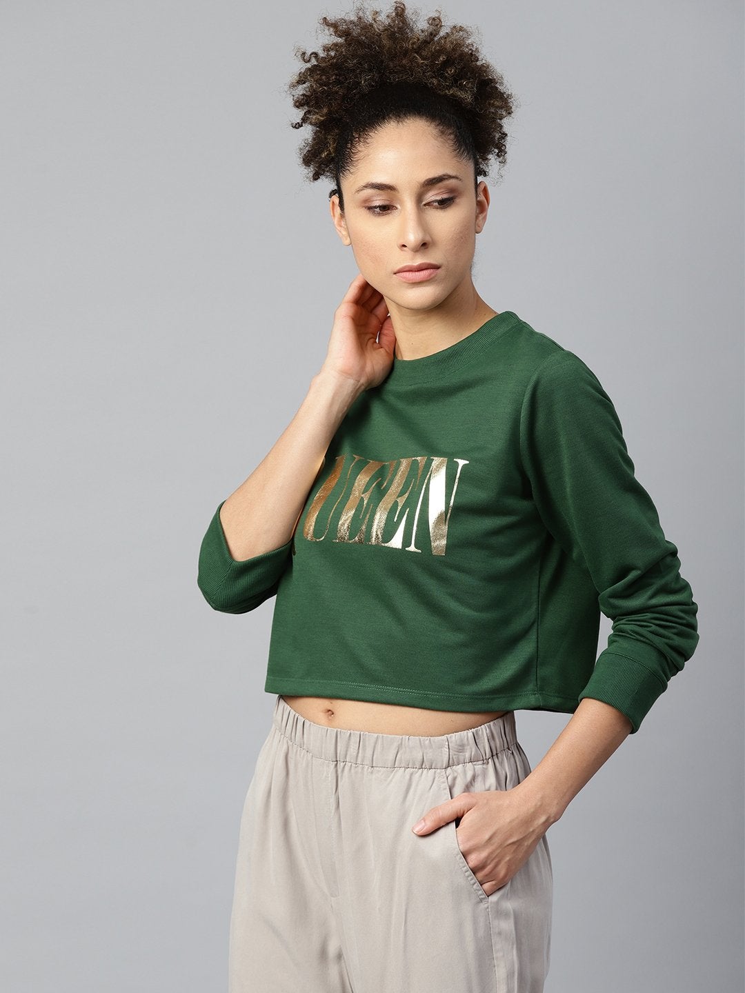 Women's Green Queen-Print Crop Sweatshirt - SASSAFRAS