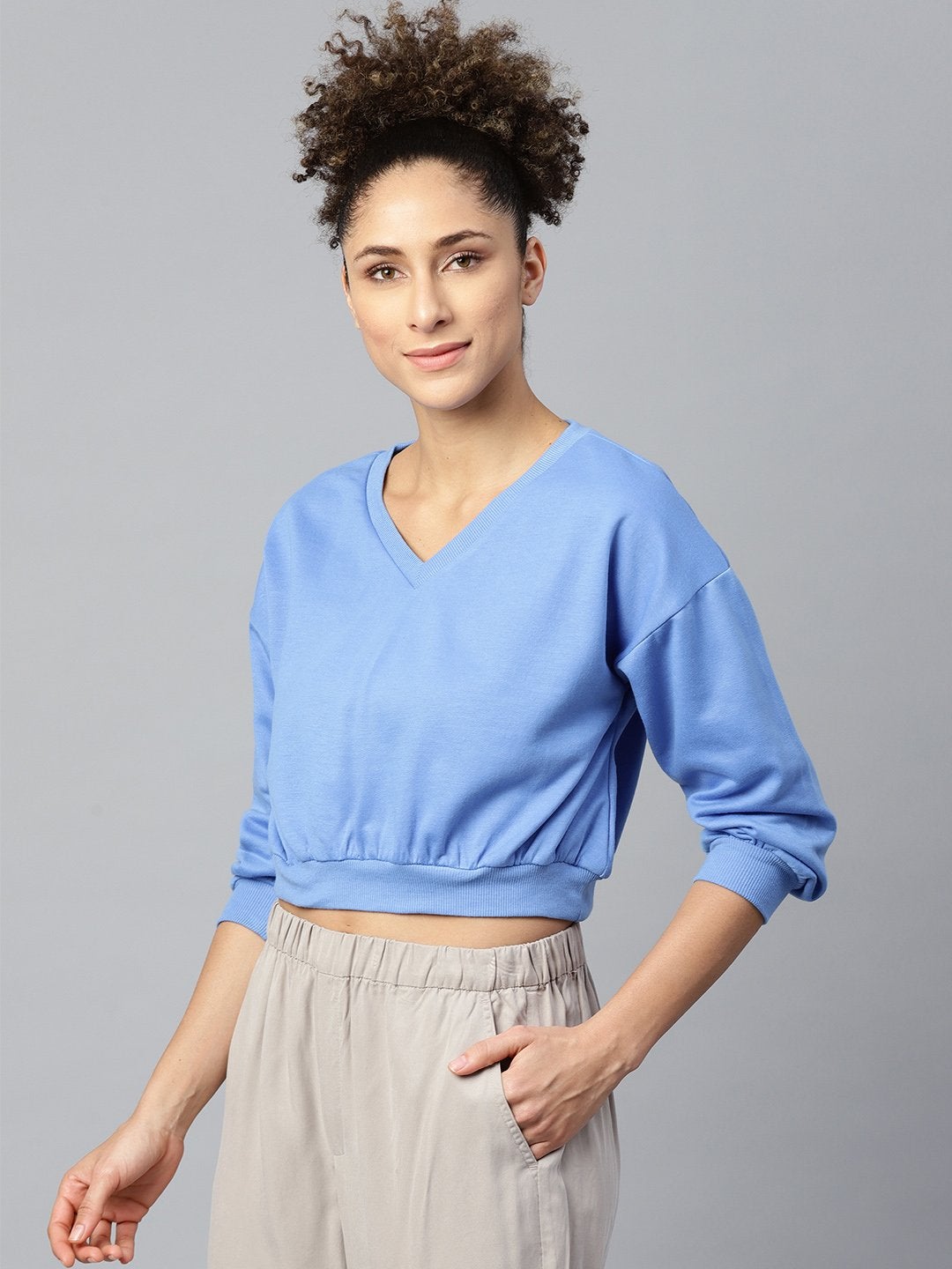 Women's Blue V-Neck Crop Sweatshirt - SASSAFRAS