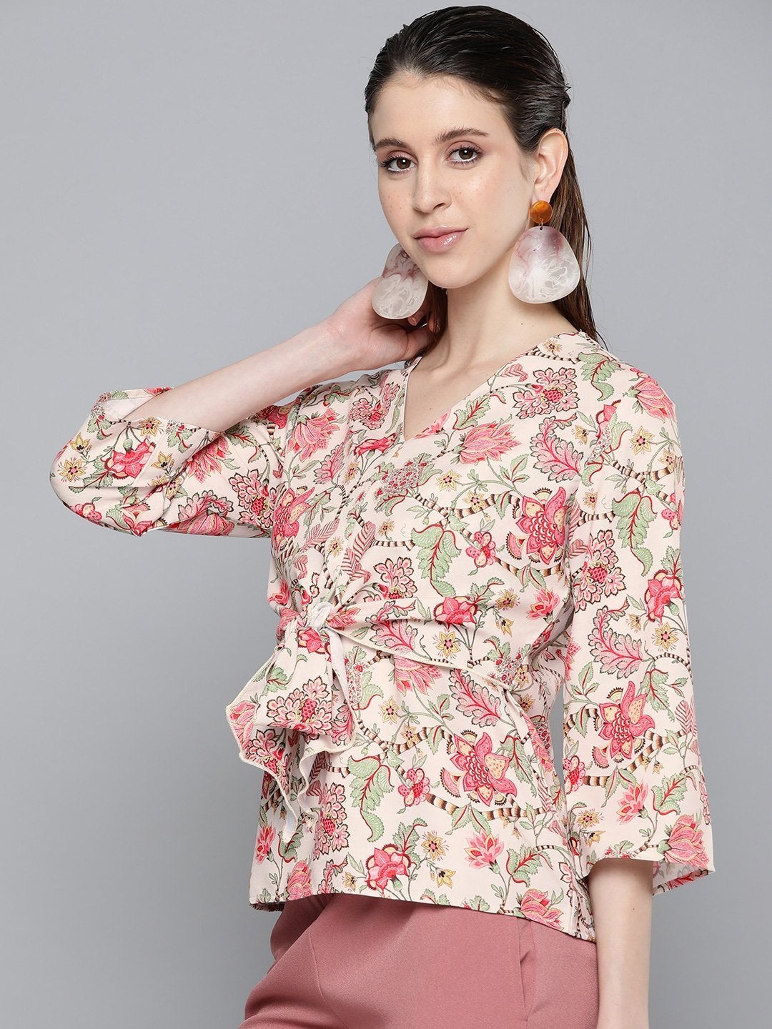 Women's Beige & Red Floral Front Knot Top - SASSAFRAS