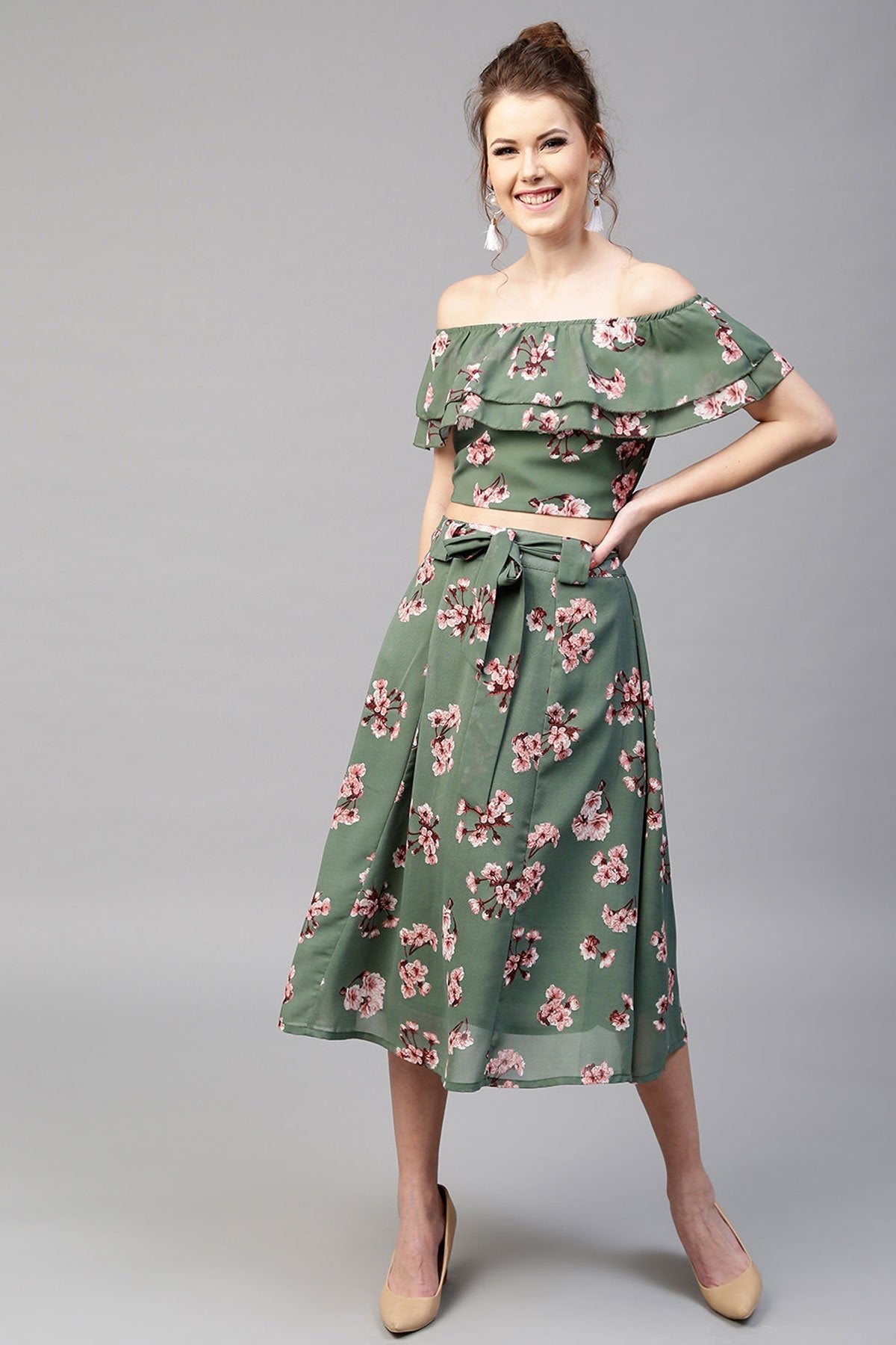 Women's Green Floral Off Shoulder Crop Top - SASSAFRAS