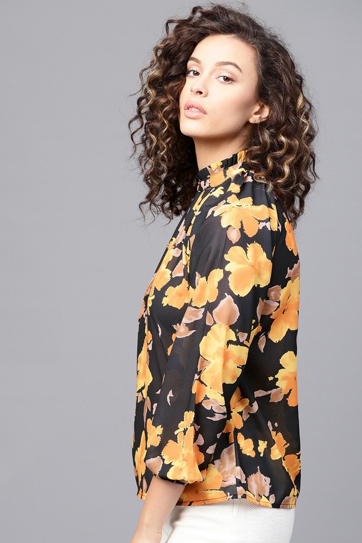 Women's Yellow Floral Pleated Collar Top - SASSAFRAS