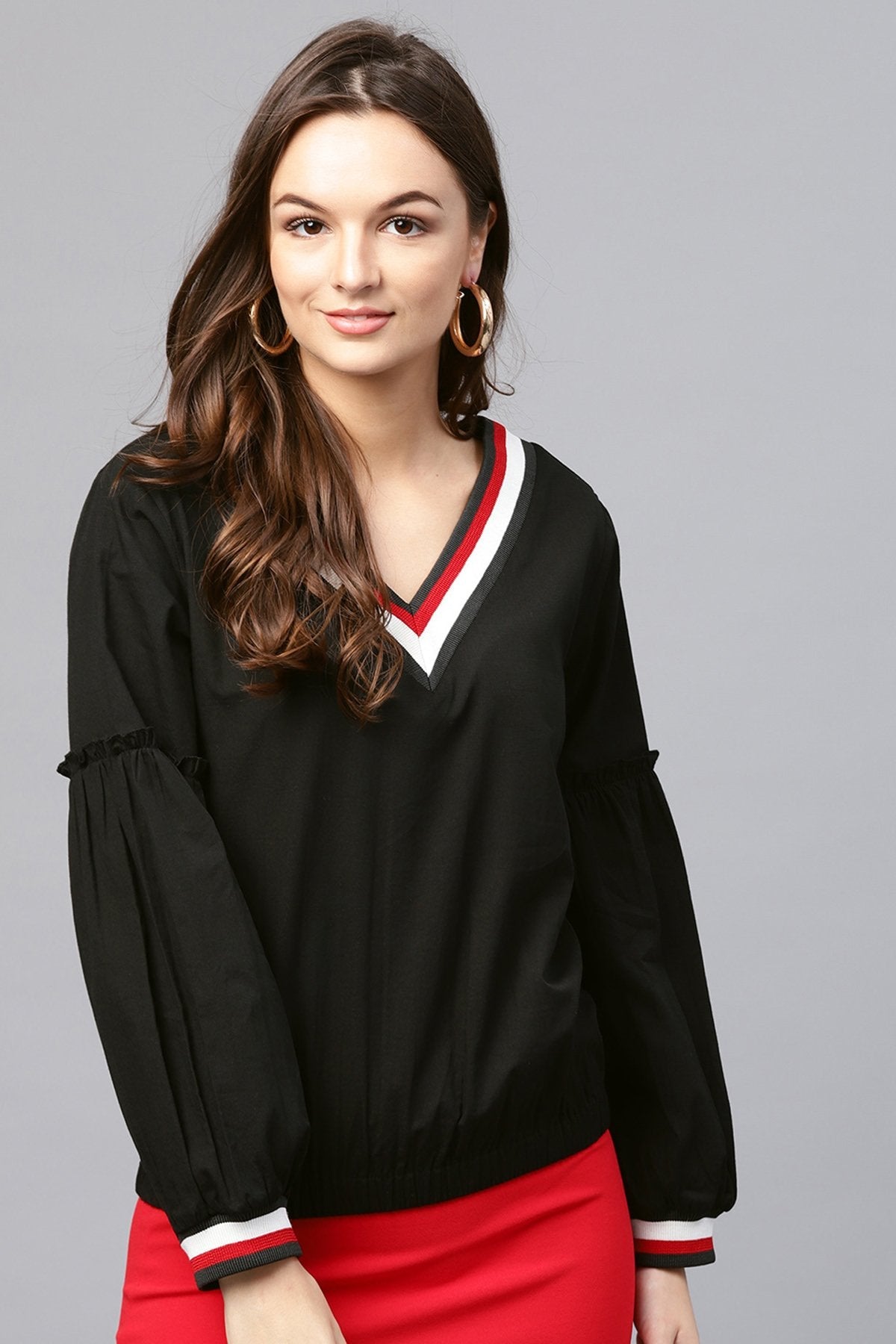 Women's Black V Neck Top - SASSAFRAS