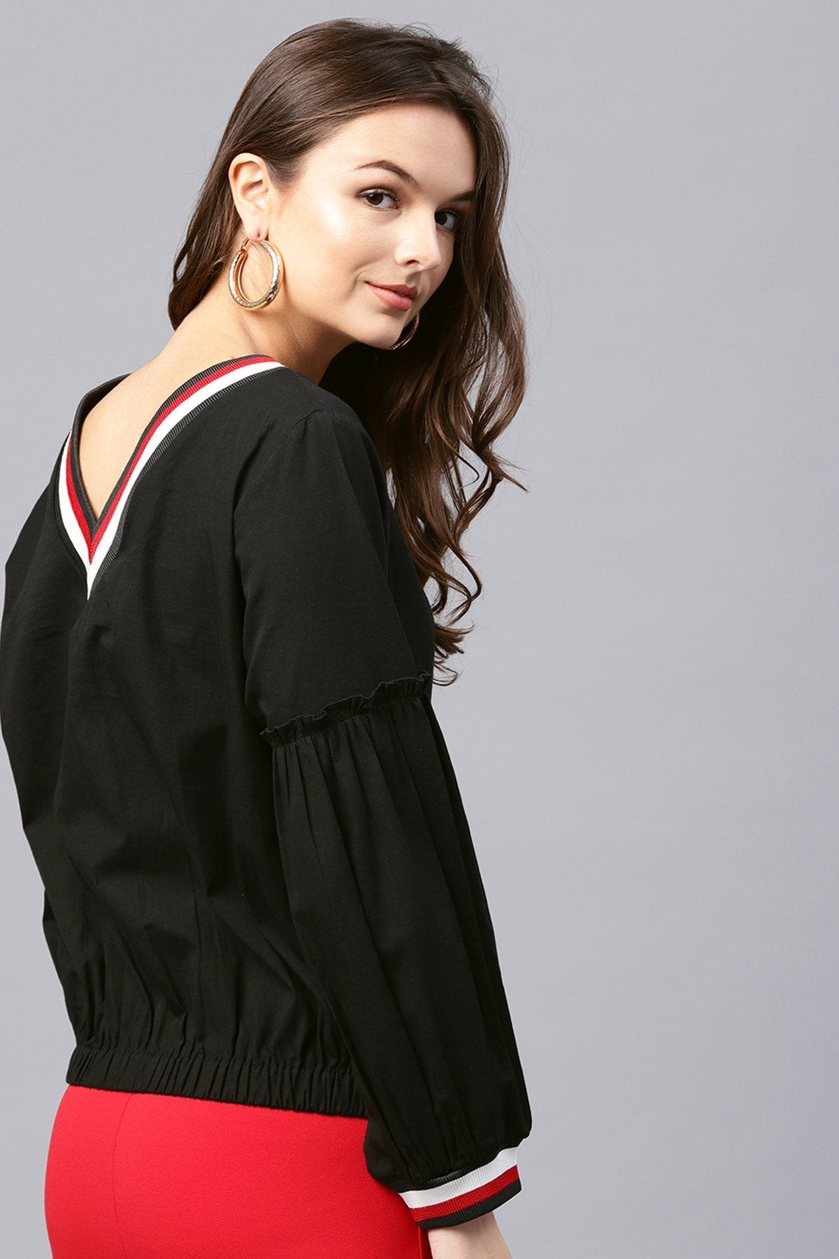 Women's Black V Neck Top - SASSAFRAS