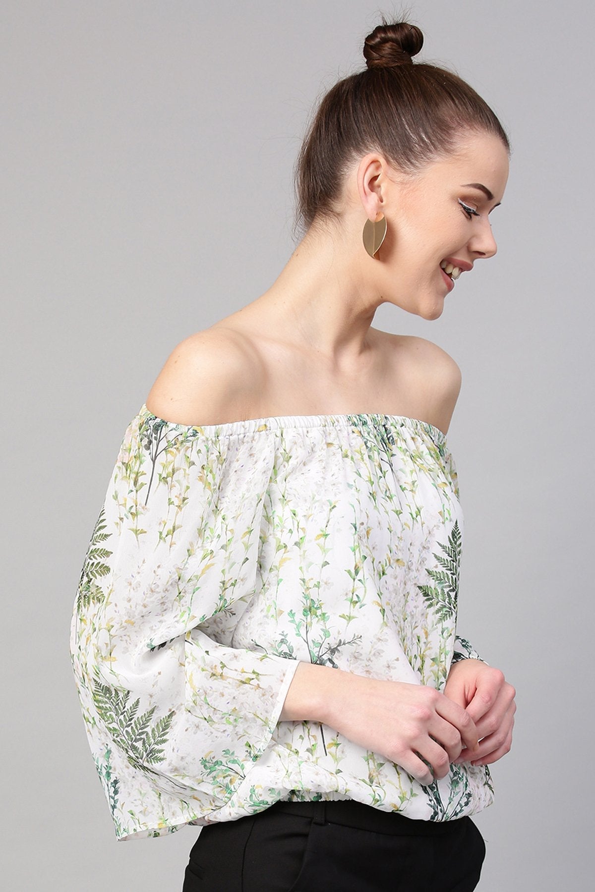 Women's Off-White Floral Off Shoulder Top - SASSAFRAS