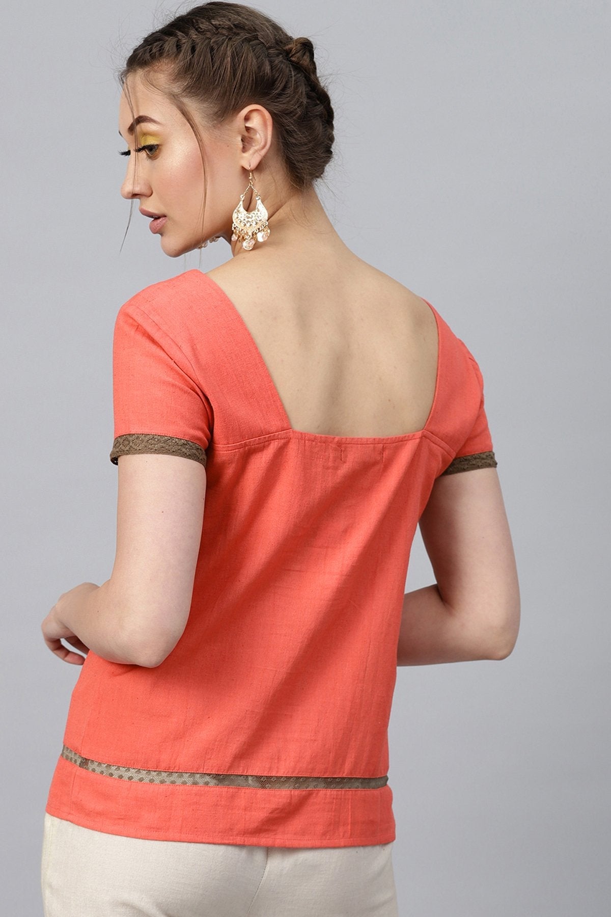 Women's Coral Neck Yoke Embroidered Top - SASSAFRAS