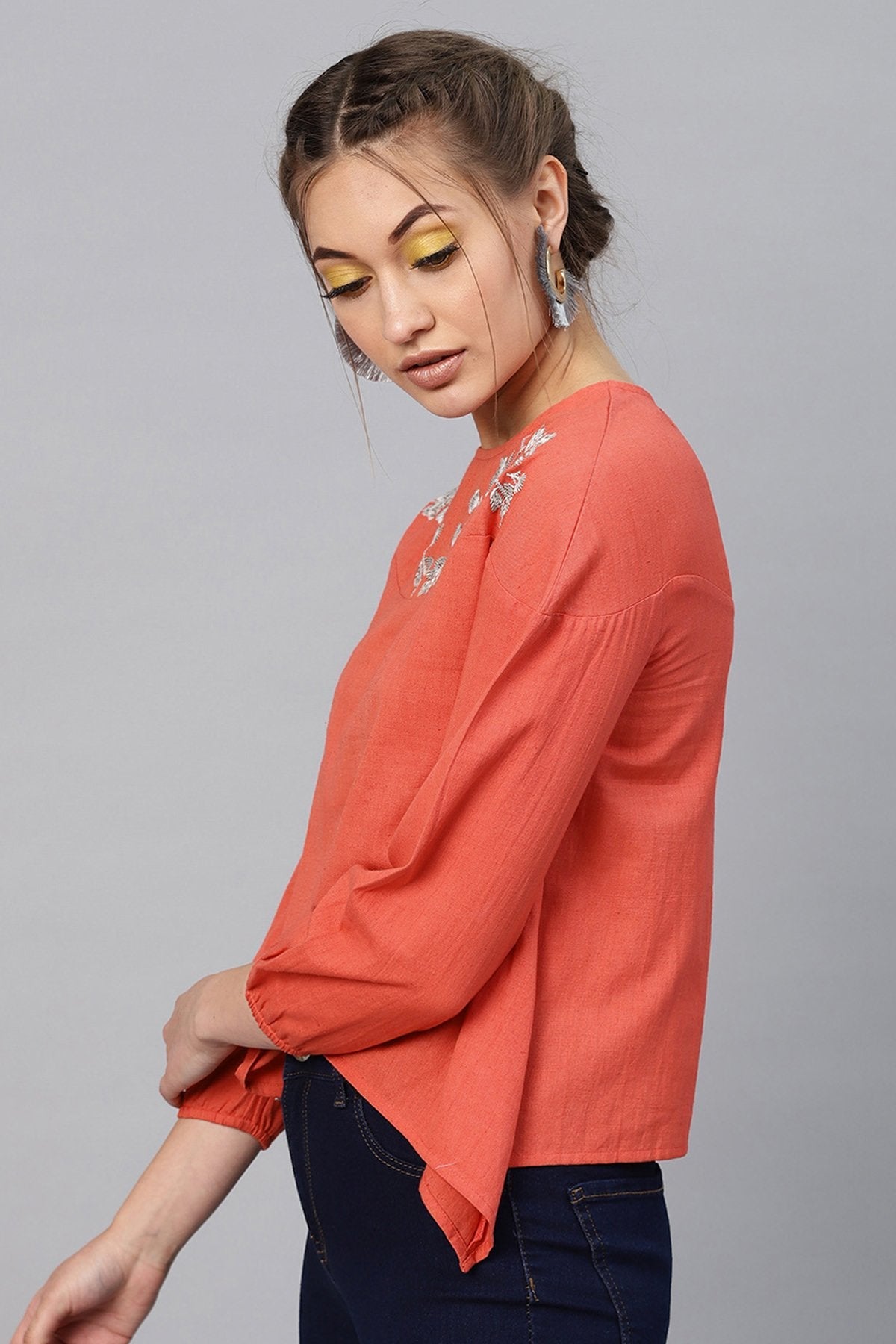 Women's Coral Neck Embroidered Top - SASSAFRAS