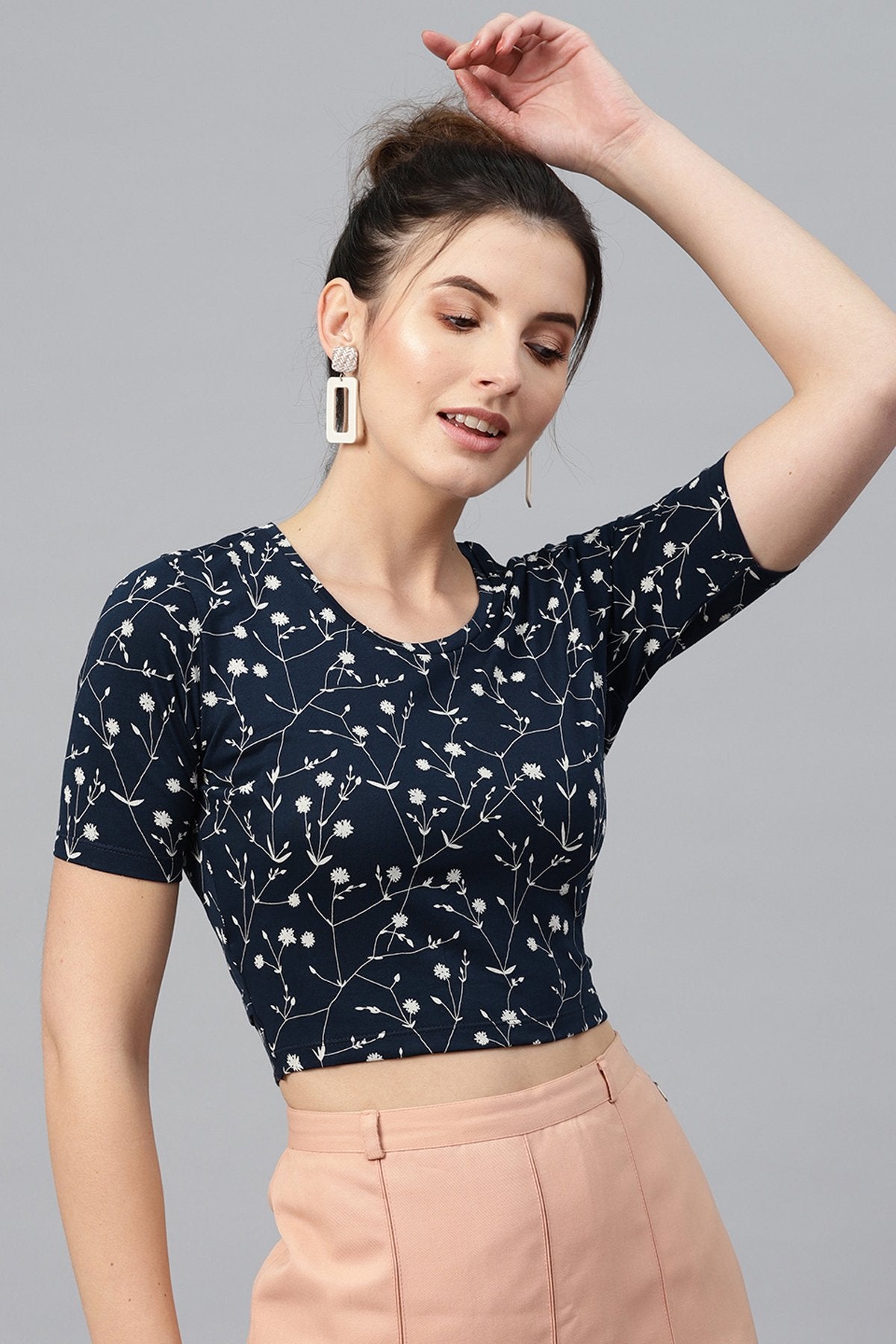 Women's Navy Floral Back Knot Crop Top - SASSAFRAS