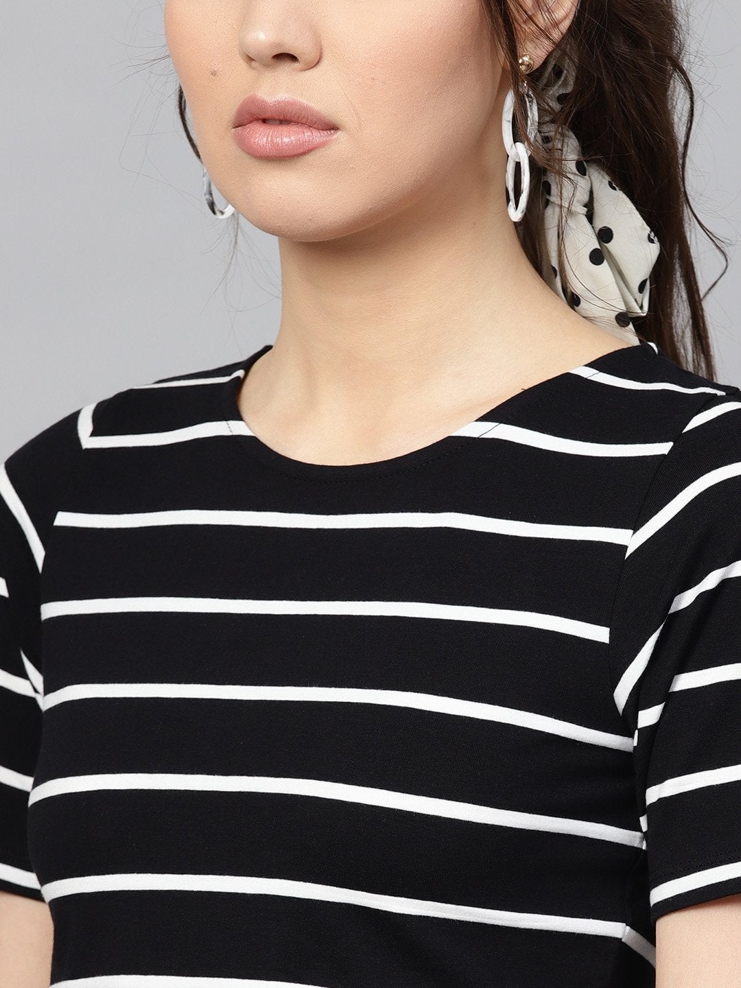 Women's Black White Stripe Crop Top - SASSAFRAS