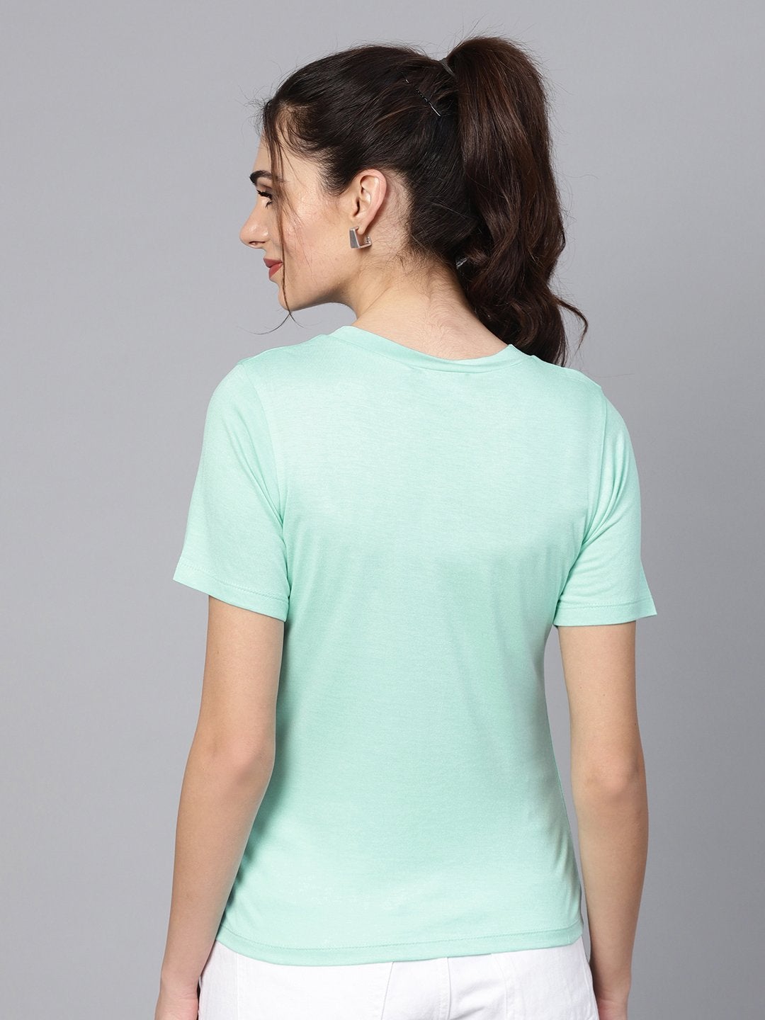 Women's Mint Girl Face Round Neck Tee - SASSAFRAS