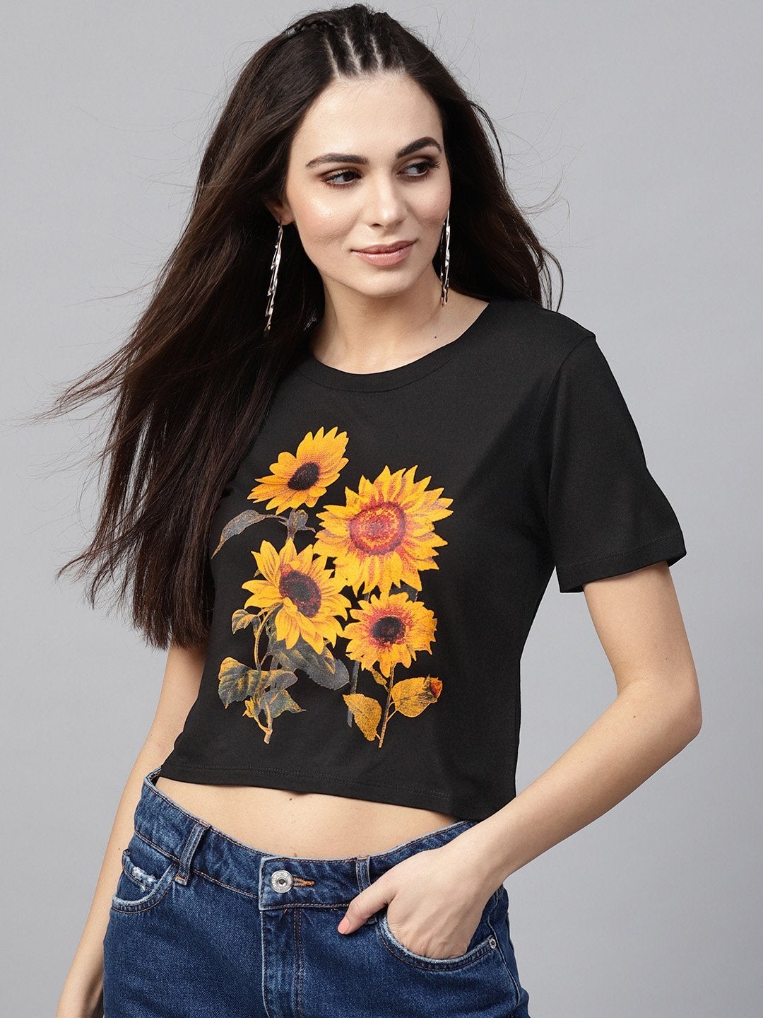 Women's Black Sunflower Print Crop Tee - SASSAFRAS