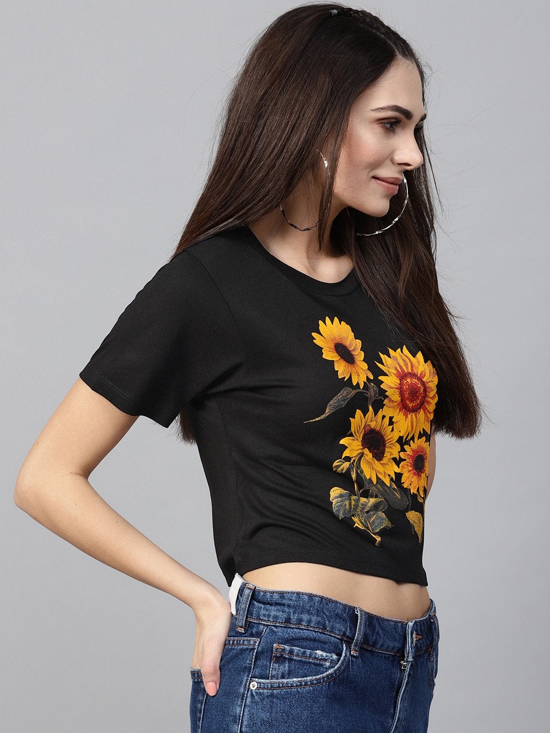 Women's Black Sunflower Print Crop Tee - SASSAFRAS