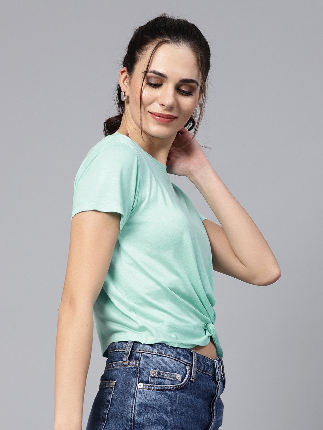 Women's Mint Knot Hem Crop Tee - SASSAFRAS