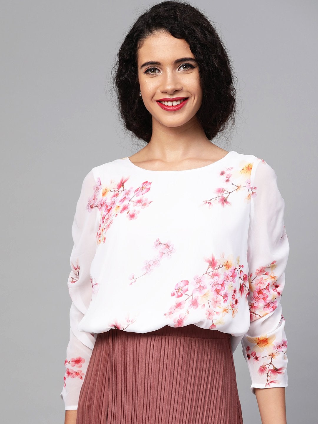 Women's Off-White Floral Rouched Sleeves Crop Top - SASSAFRAS