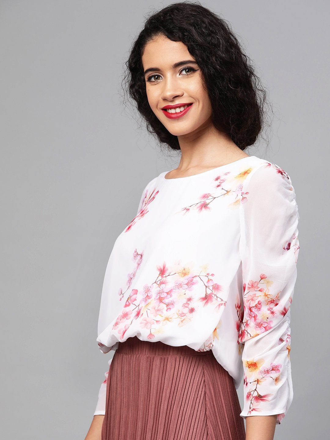 Women's Off-White Floral Rouched Sleeves Crop Top - SASSAFRAS