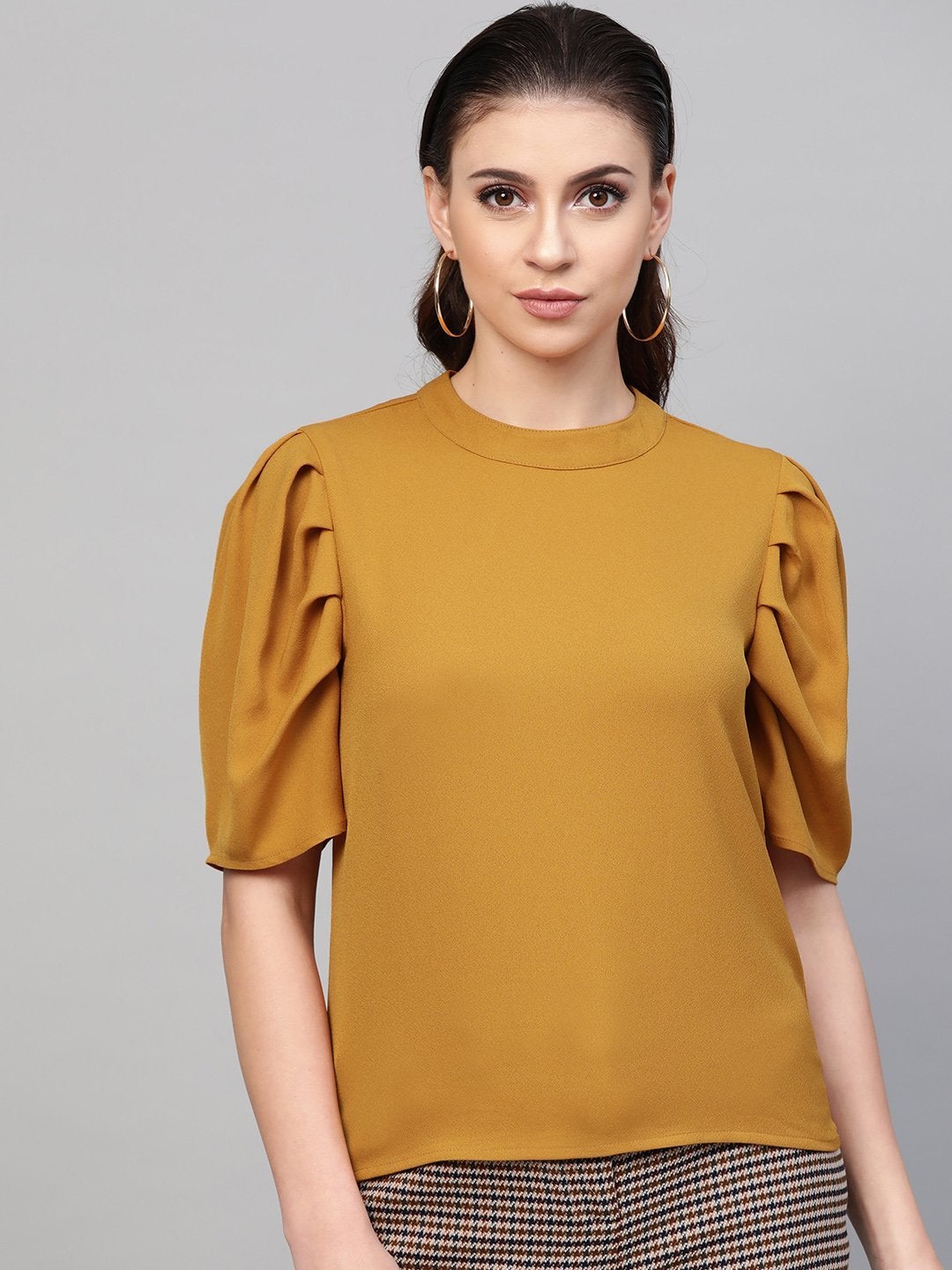 Women's Mustard Back Keyhole Top - SASSAFRAS