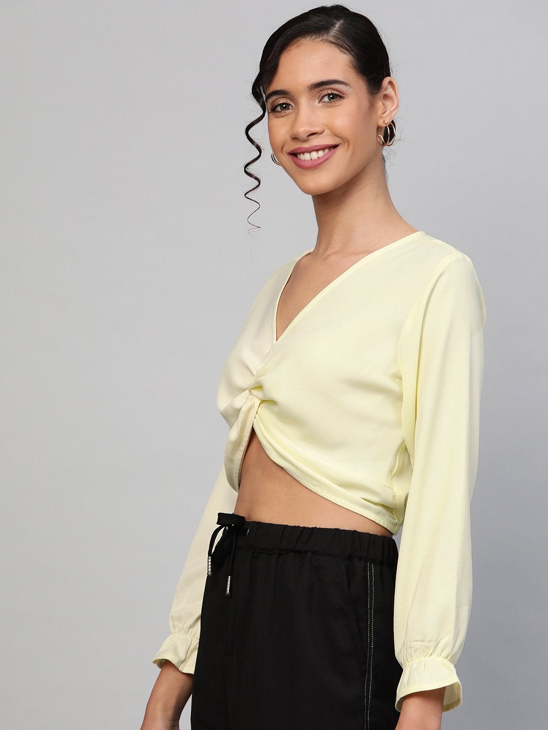 Women's Lemon Front Knot Crop Top - SASSAFRAS