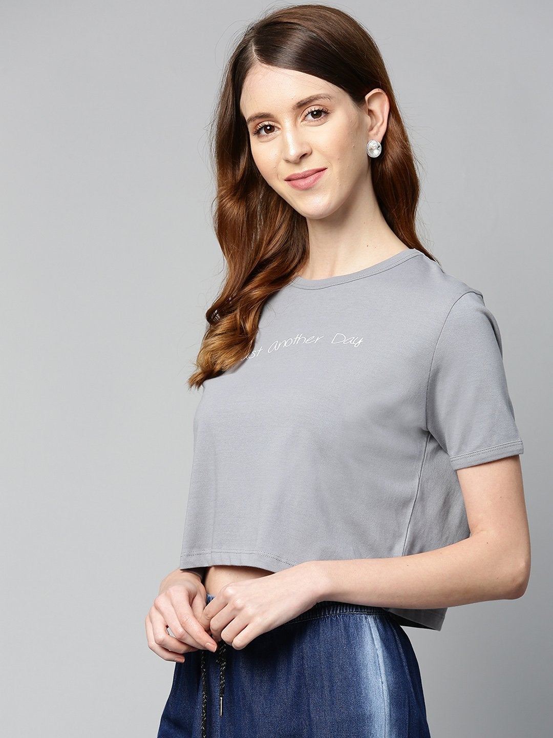 Women's Grey Just-Another-Day Crop T-Shirt - SASSAFRAS