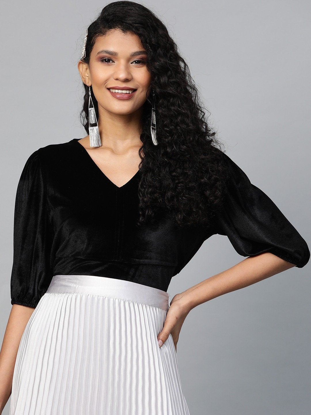 Women's Black Velvet Boxy Top - SASSAFRAS