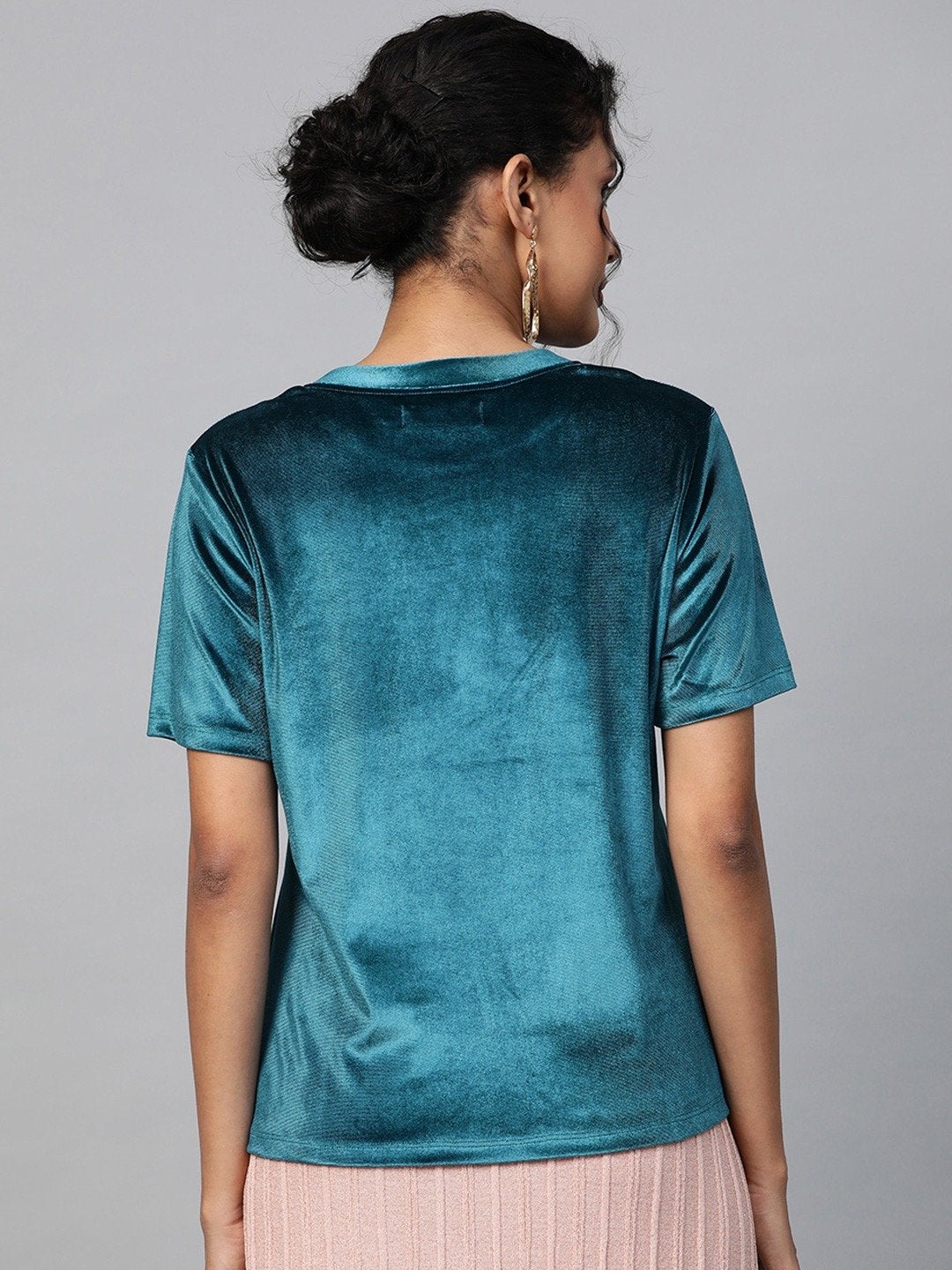 Women's Teal Velvet Basic Top - SASSAFRAS