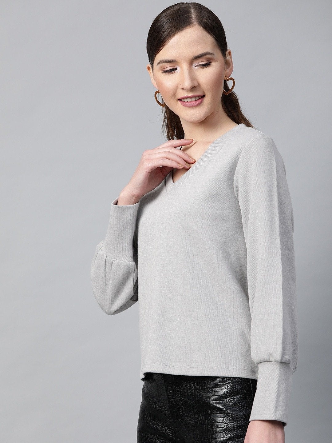 Women's Grey V-Neck Rib Top - SASSAFRAS