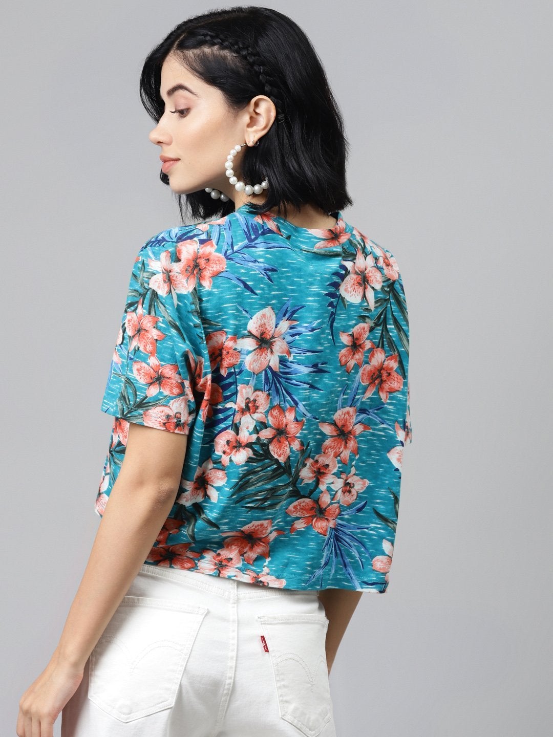 Women's Blue Floral Boxy Crop Top - SASSAFRAS