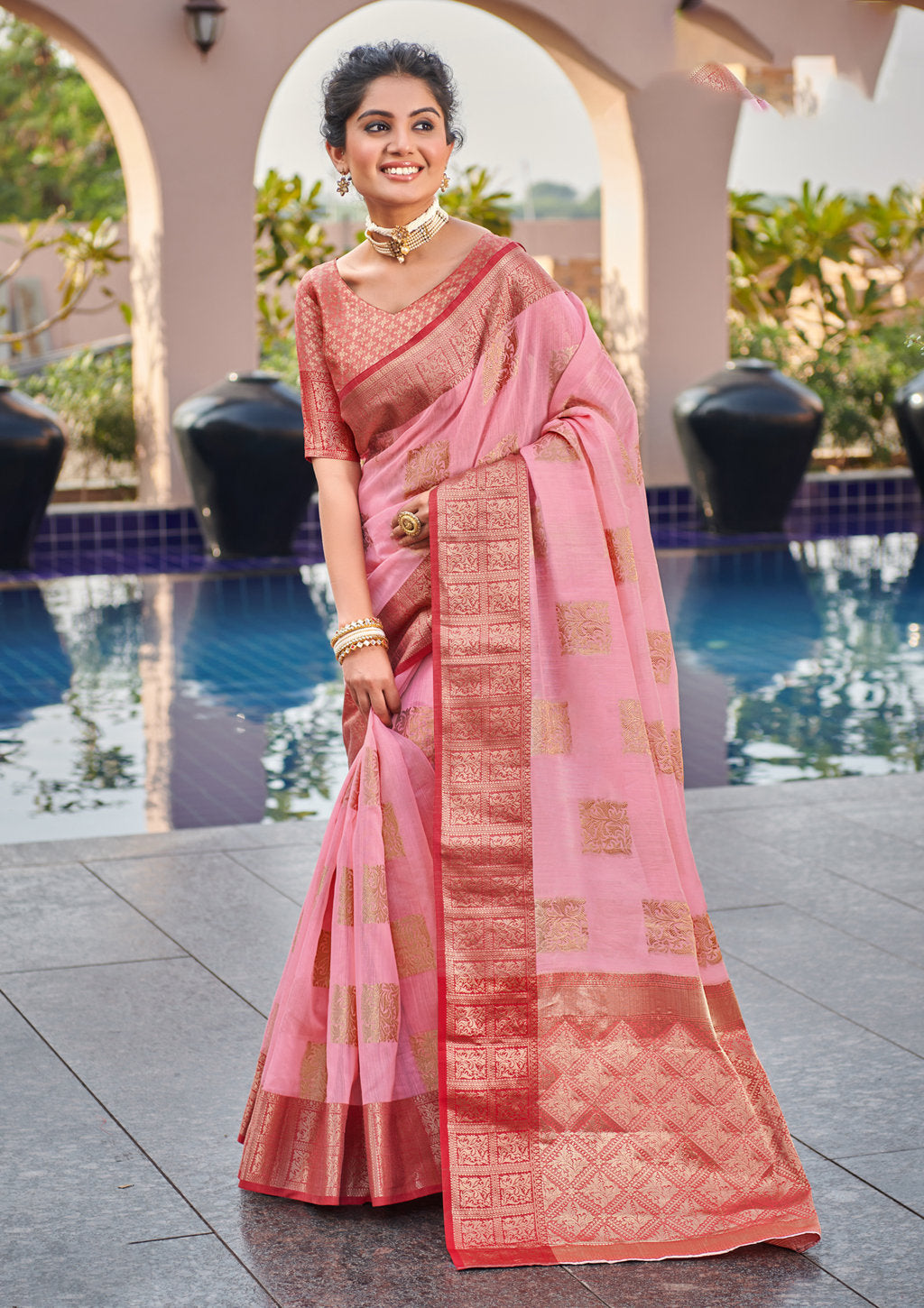 Women's Pink Linen Wover Work Traditional Saree - Sangam Prints